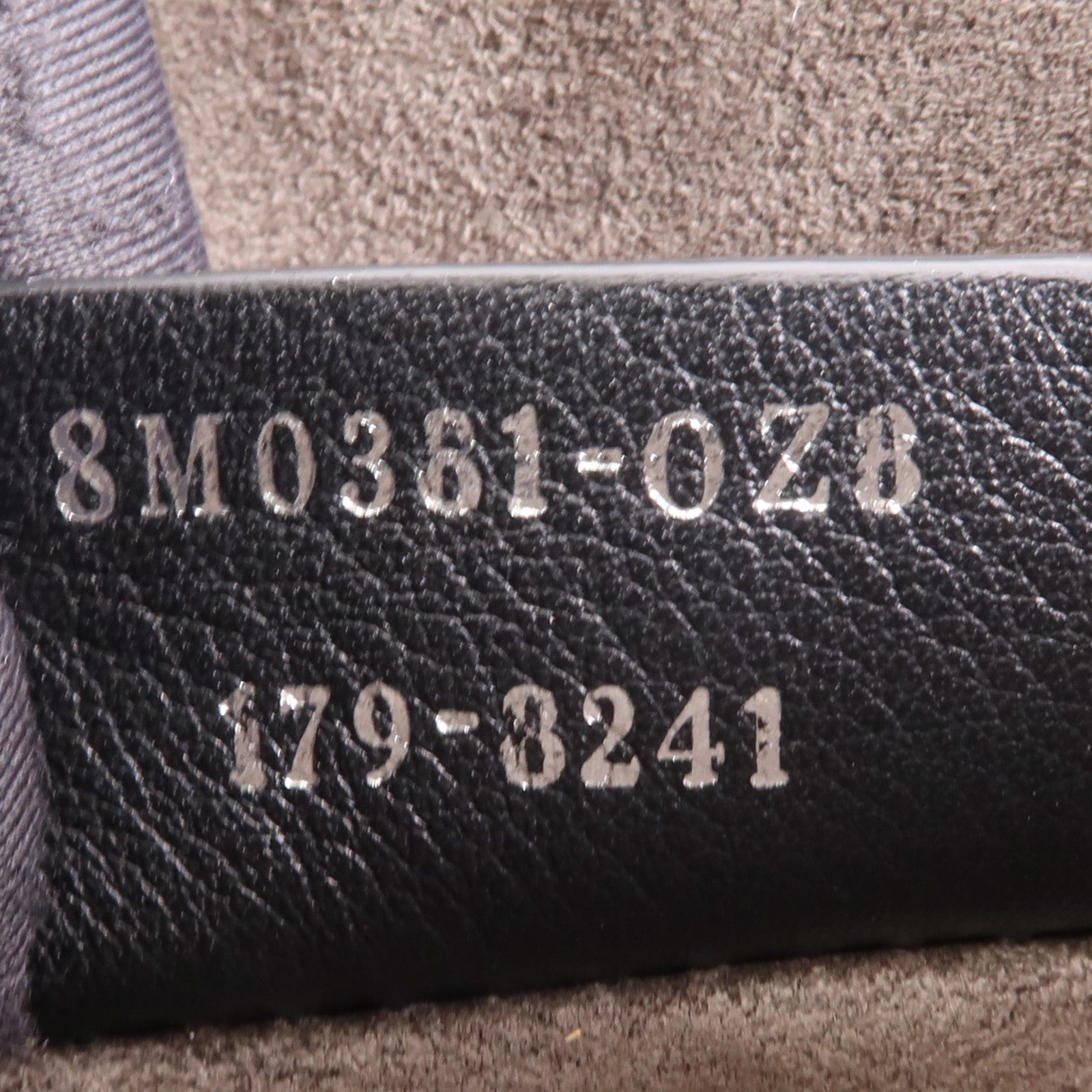 FENDI 牛皮皮革Ken I銀扣鏈帶肩背袋