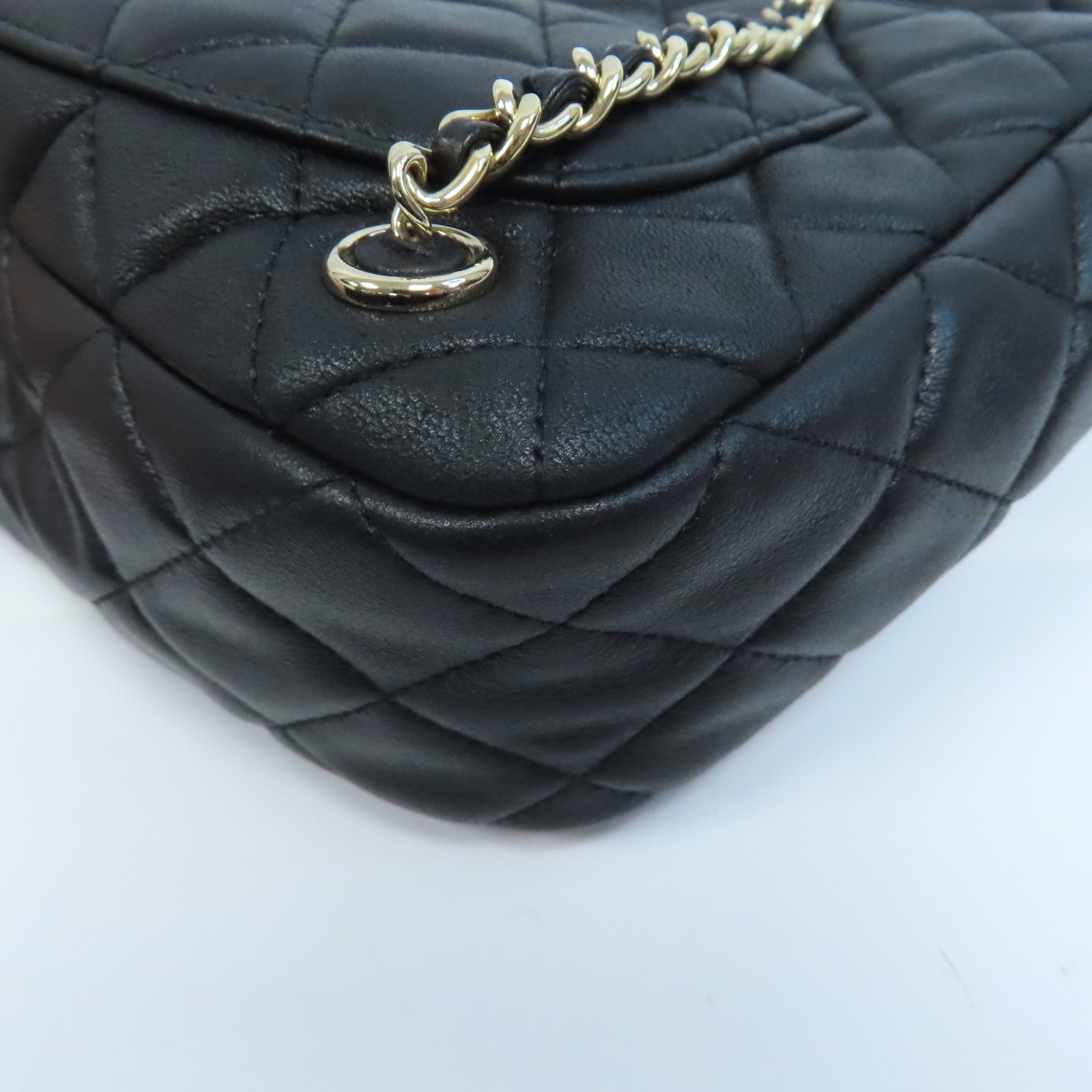 CHANEL 菱格羊皮皮革Backpack金扣鏈帶背包黑色