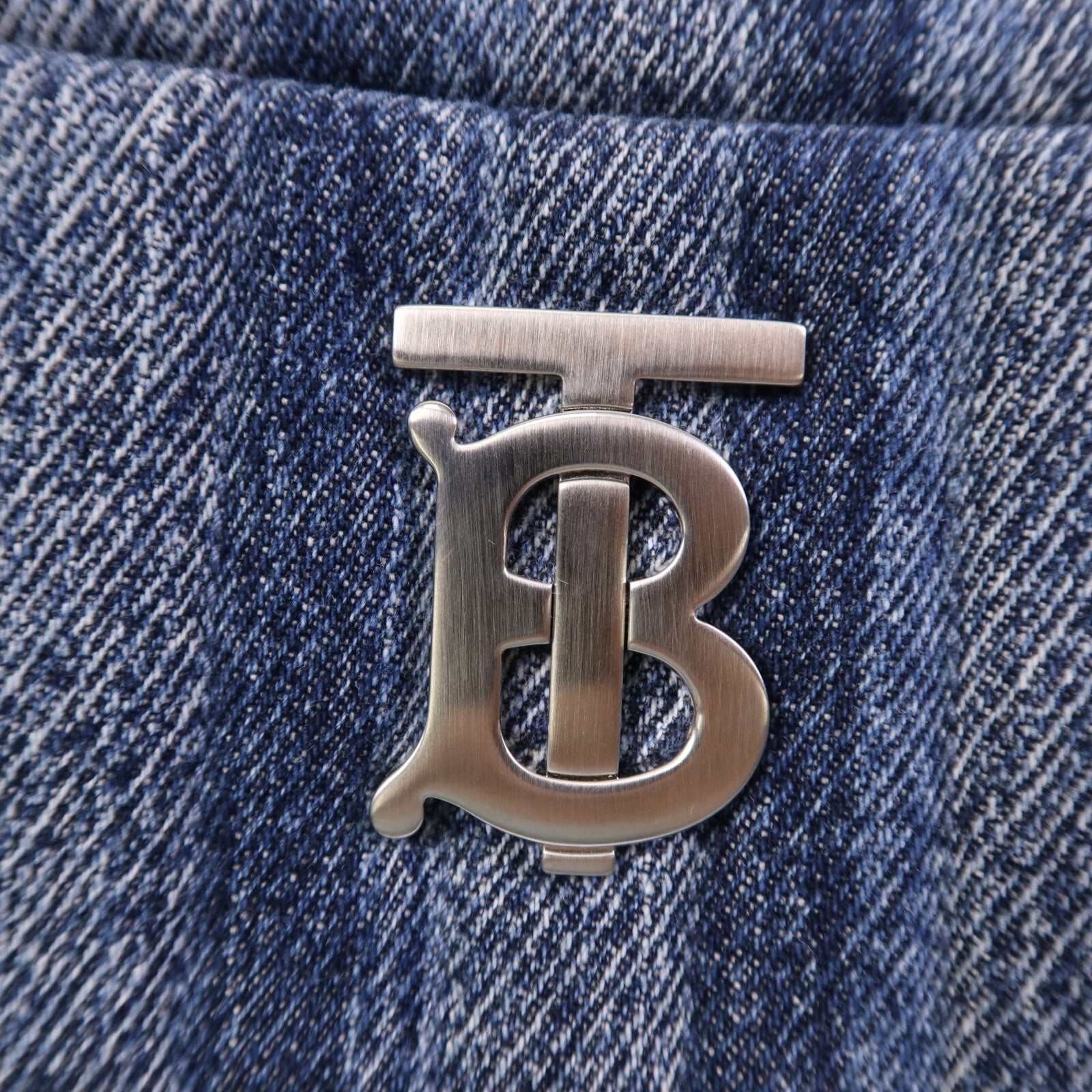 BURBERRY 【激減優惠】棉質Shoulder Bag銀扣鏈帶肩背袋