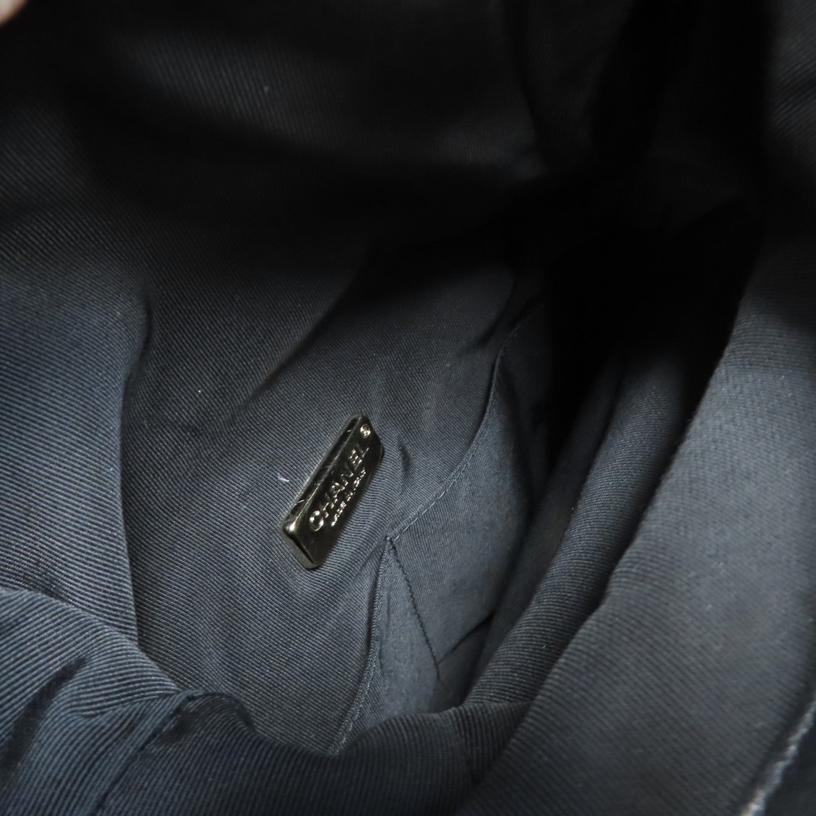 CHANEL 菱格羊皮皮革Backpack金扣鏈帶背包黑色