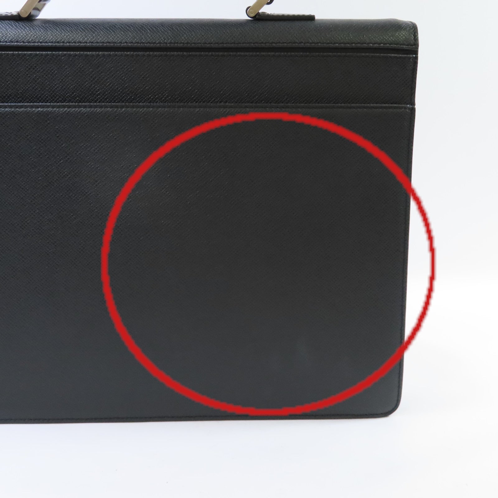 LOUIS VUITTON Taiga Serviette Moskova Business Bag銀扣公事包黑色