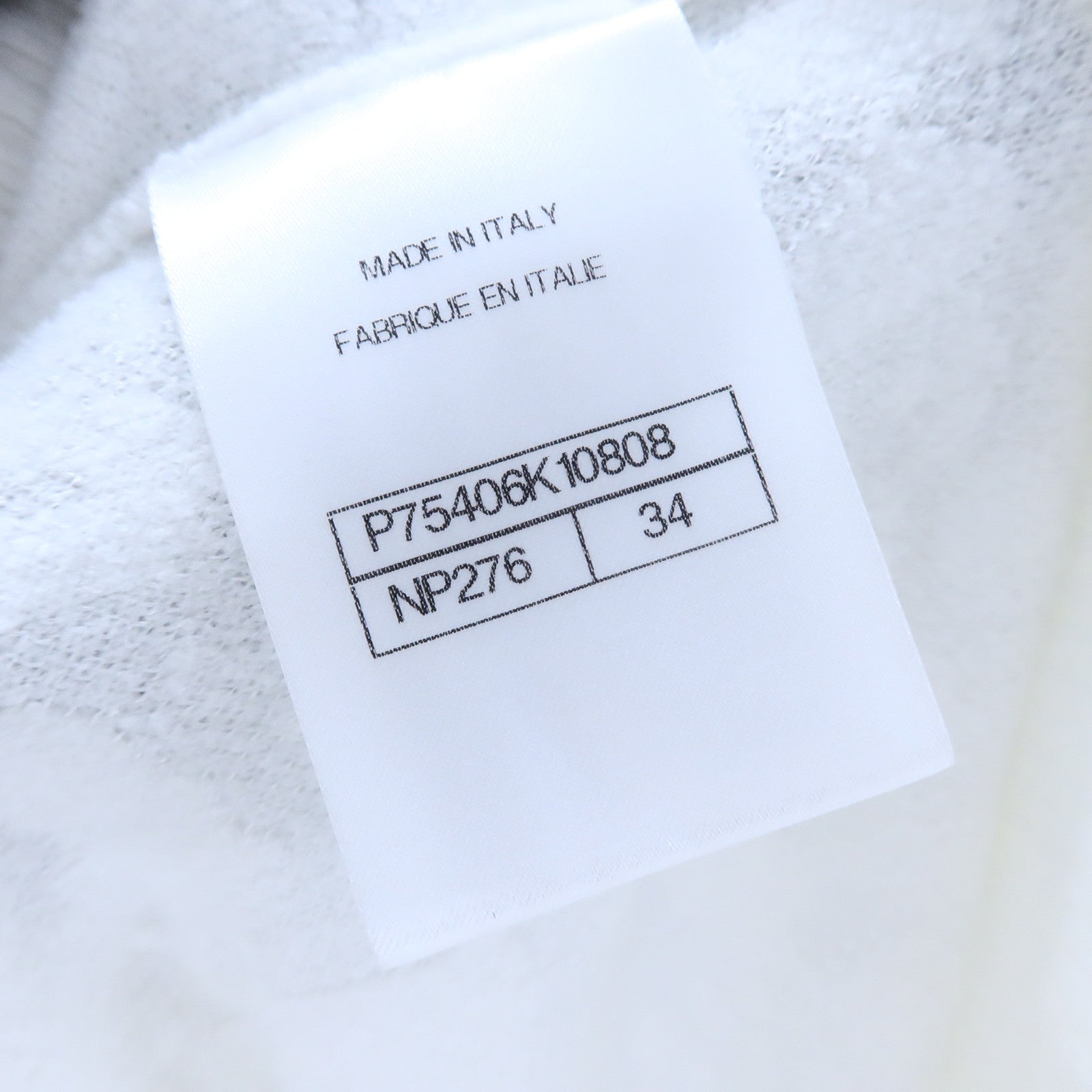 CHANEL Viscose/Polyamide Coco Buttoned Knitted Sweater針織