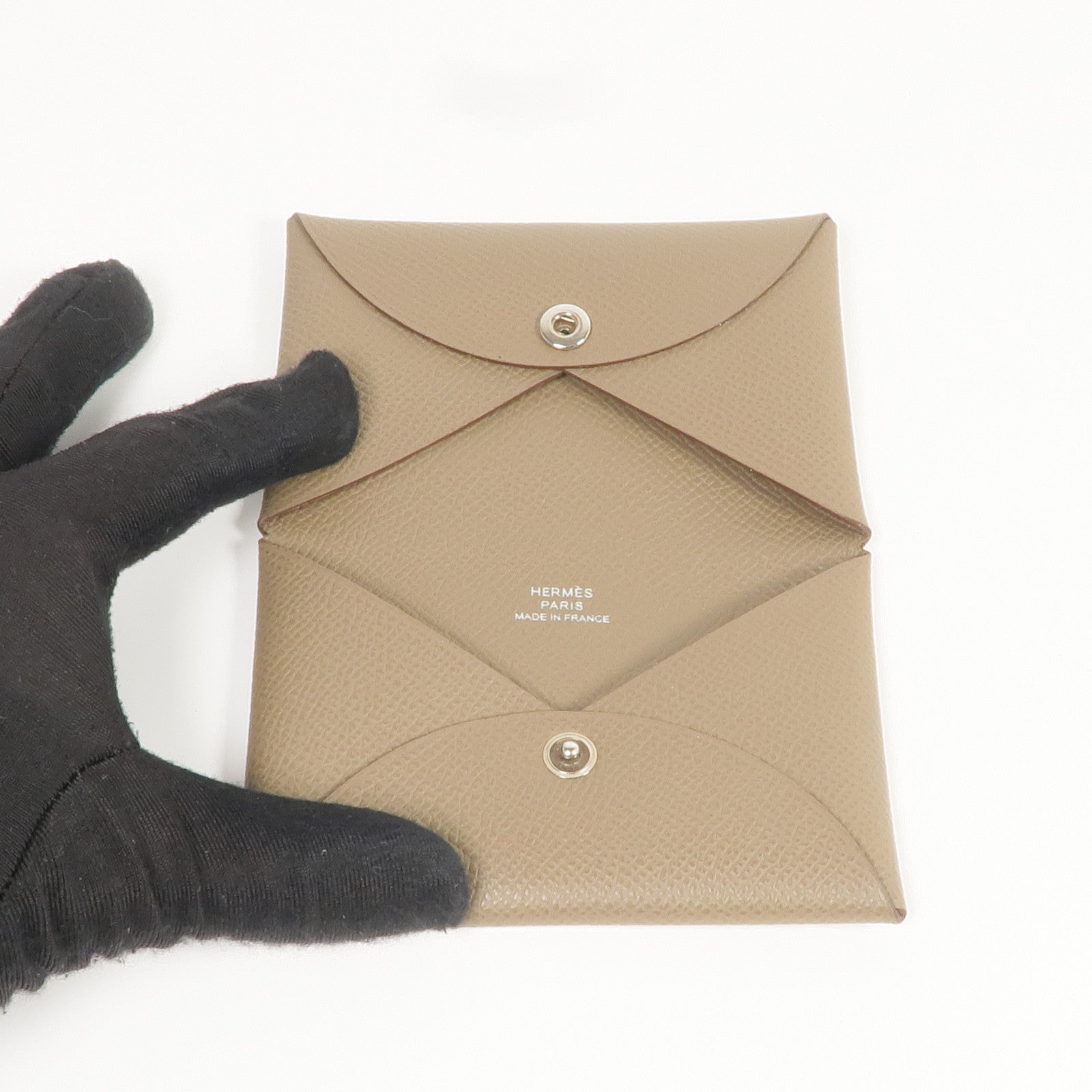 HERMES 【Hermes Fair】Epsom皮革Calvi Card Holder銀扣卡片套Etoupe