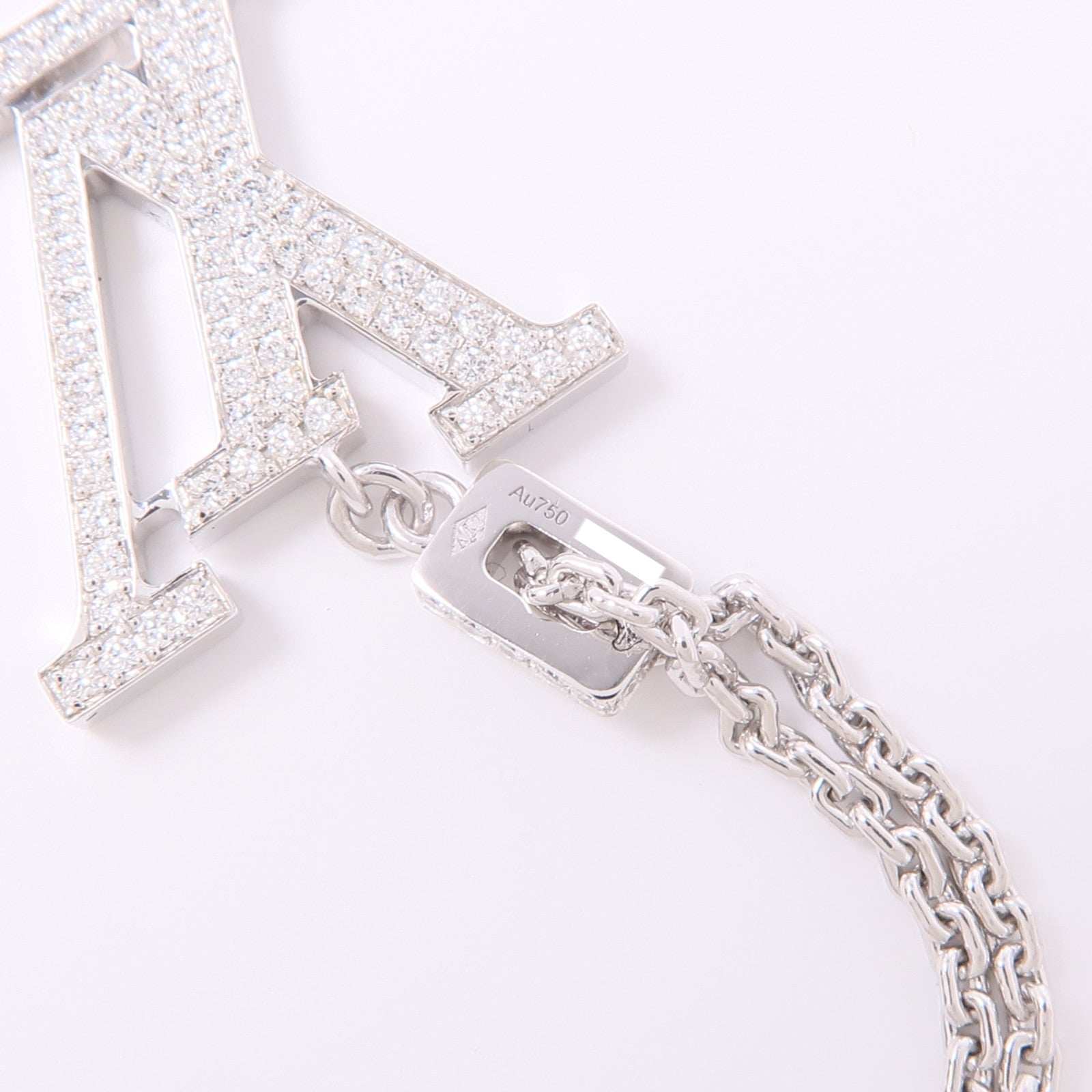 LOUIS VUITTON LV Medium Pendant Diamond Necklace Q93670 18K White Gold