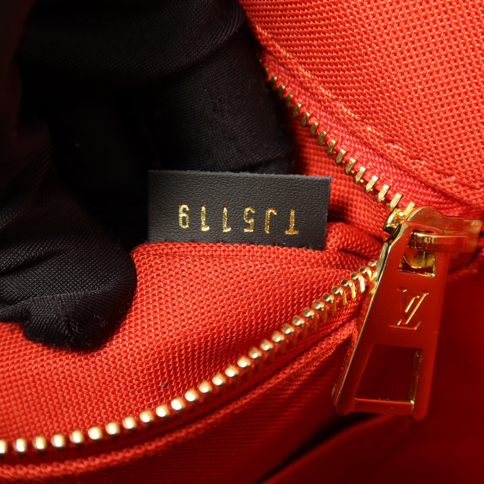 LOUIS VUITTON Monogram Giant On The Go GM金扣手挽肩背兩用袋