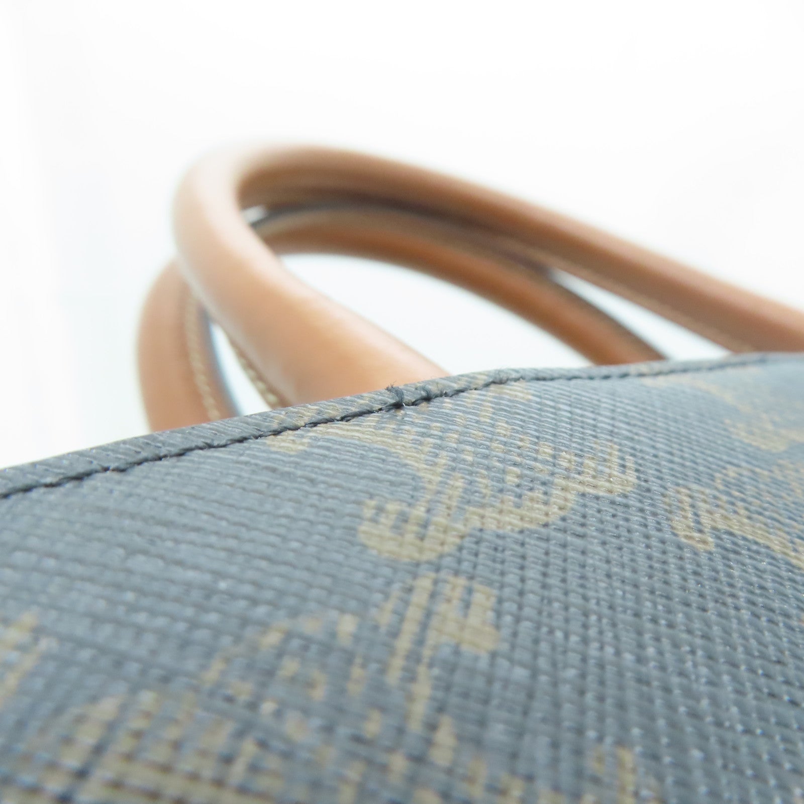 CELINE 塗層帆布Small Triomphe Cabas金扣手挽肩背兩用袋啡色