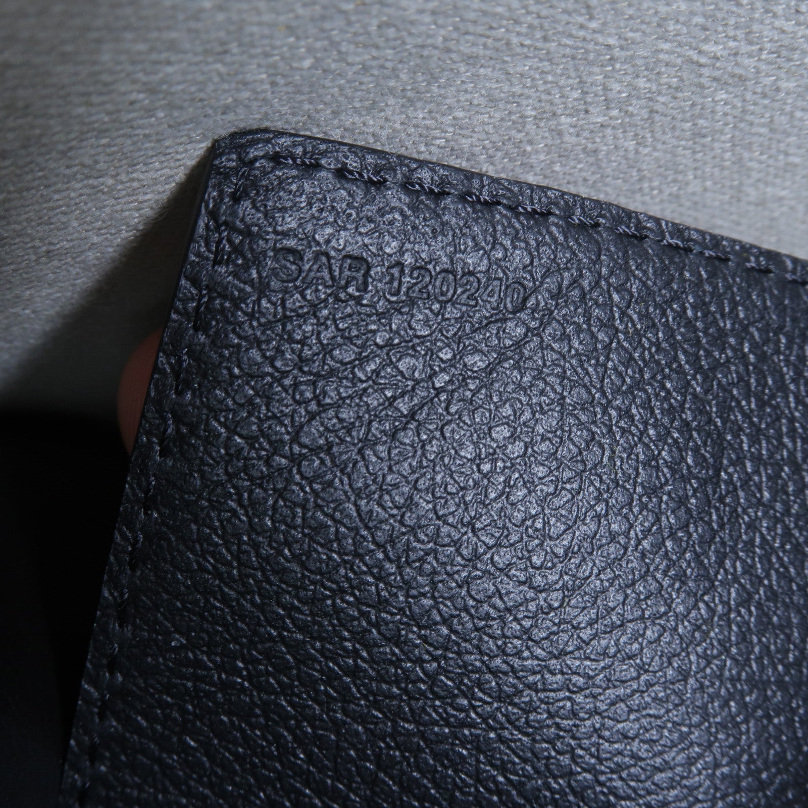 GOYARD 牛皮皮革/塗層帆布Rouette Structure PM鏈帶肩背袋