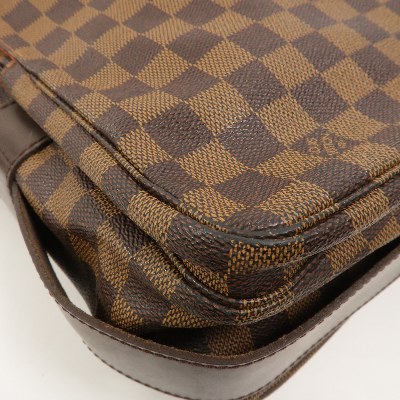 LOUIS VUITTON Damier Naviglio肩背袋