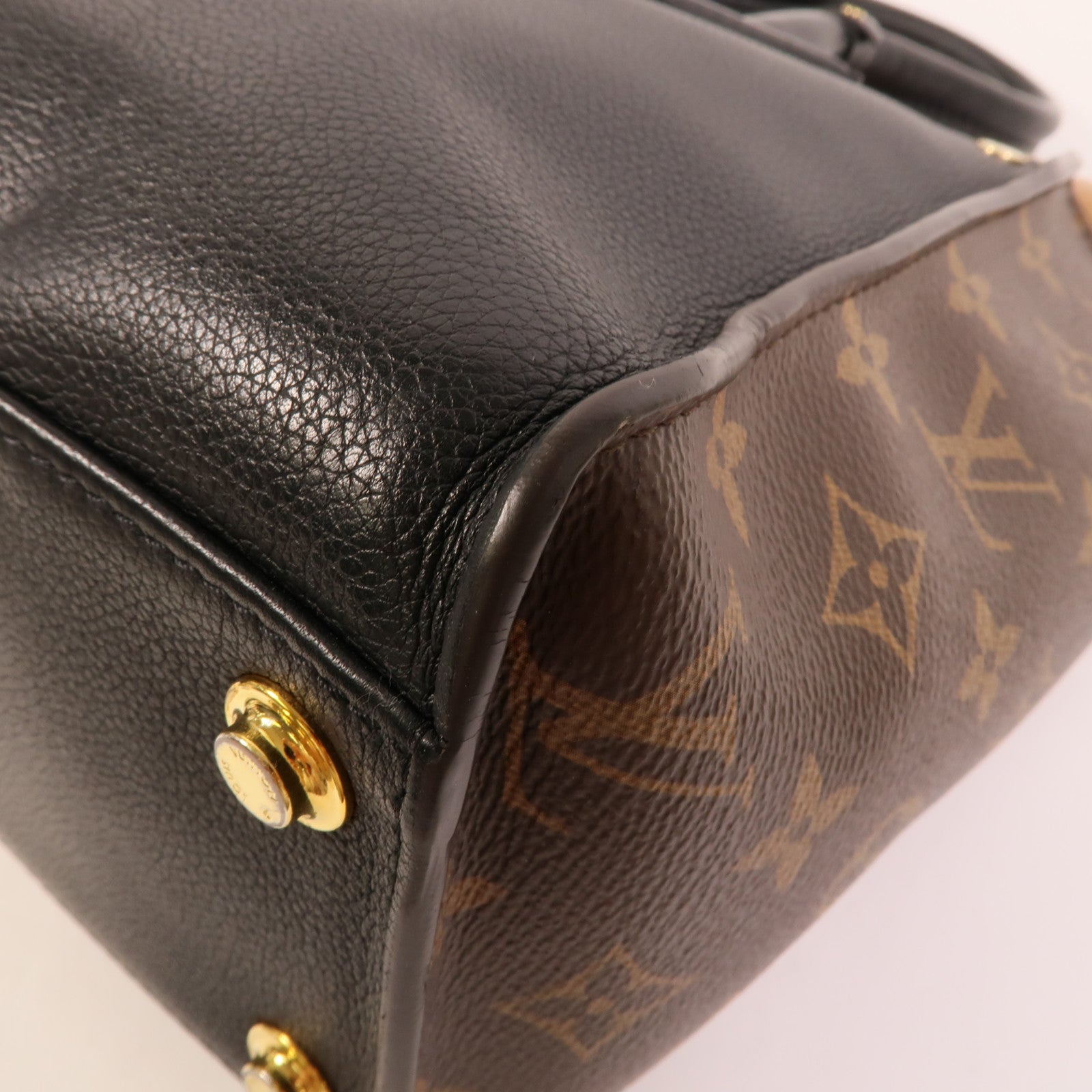 LOUIS VUITTON Monogram/牛皮皮革On My Side MM手挽袋