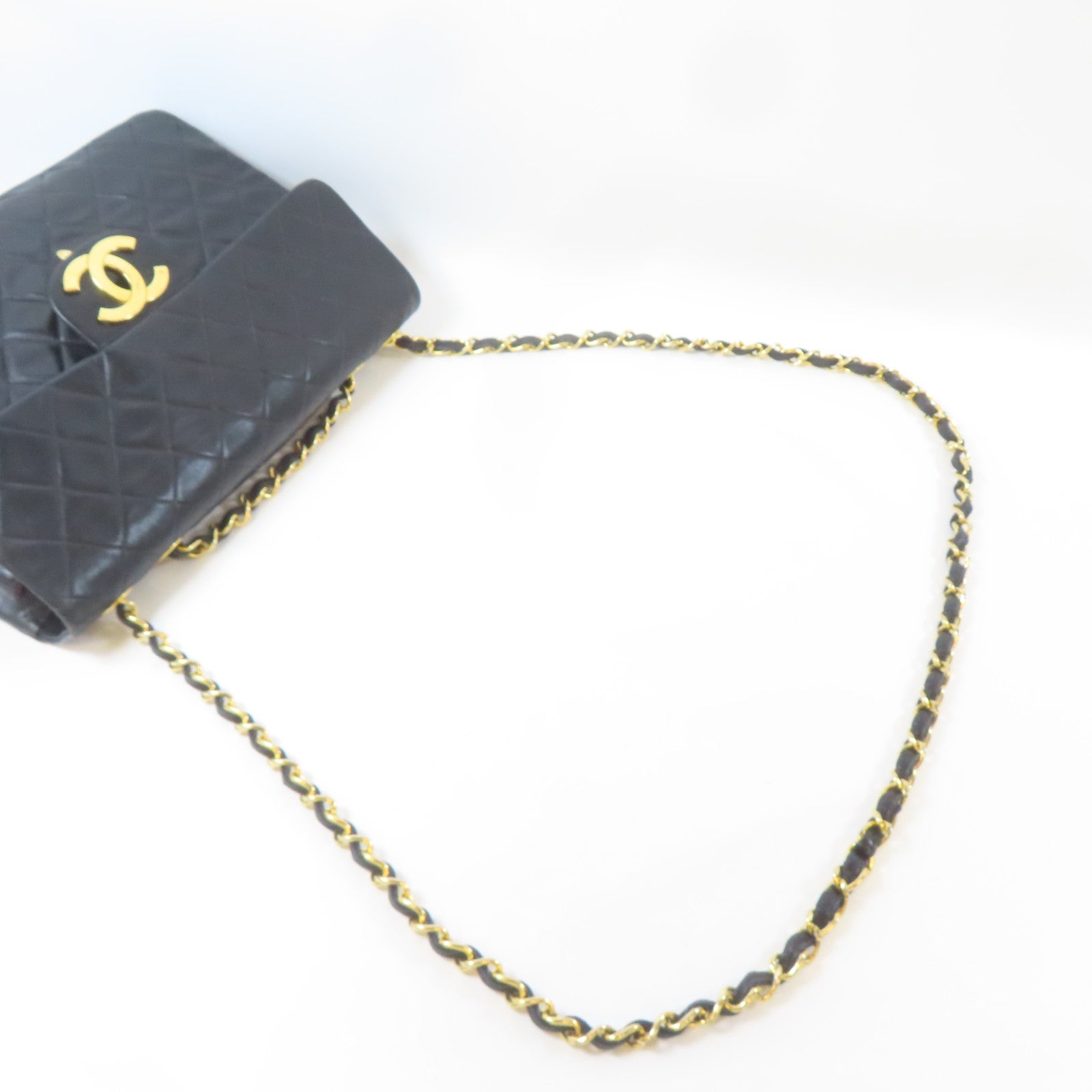 CHANEL 菱格羊皮皮革Chain Shoulder金扣鏈帶肩背袋黑色