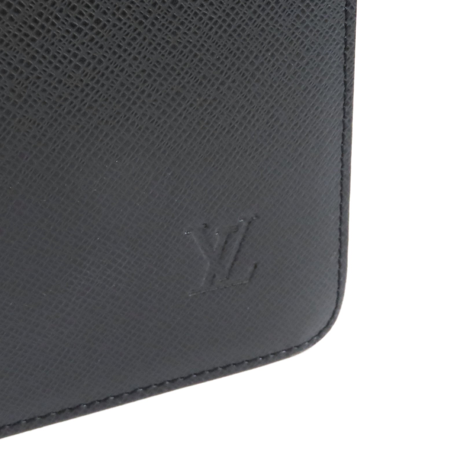 LOUIS VUITTON Taiga Serviette Moskova Business Bag銀扣公事包黑色