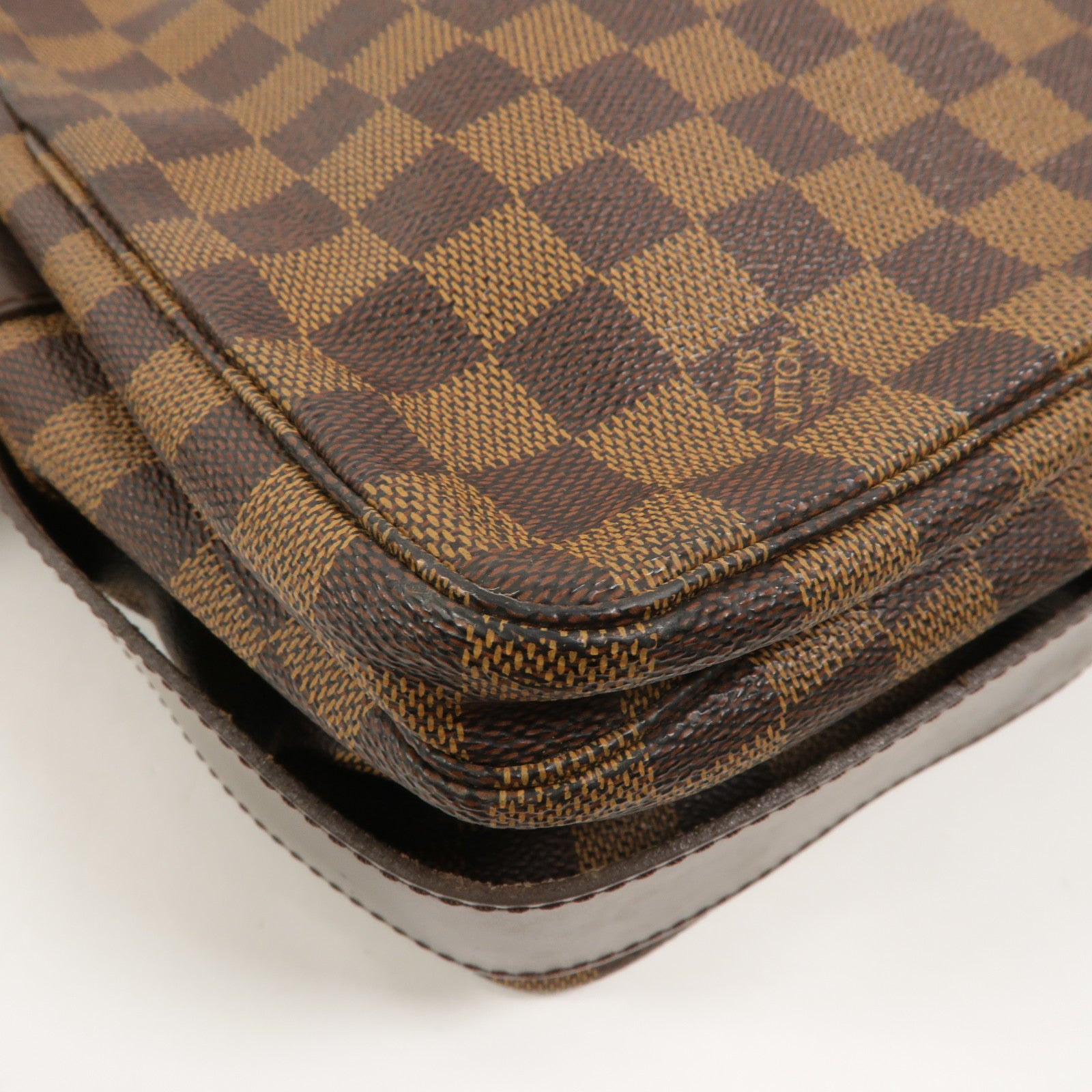 LOUIS VUITTON Damier Naviglio肩背袋