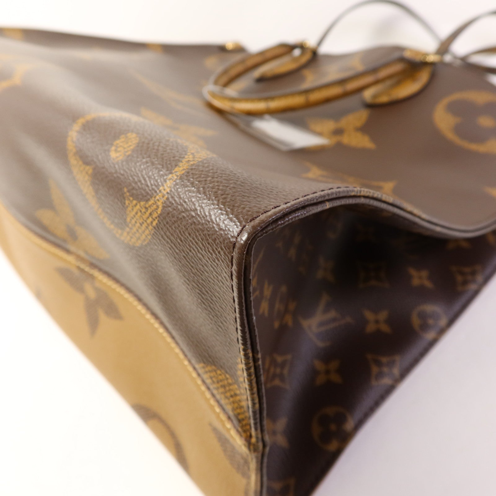 LOUIS VUITTON 【激減優惠】Monogram Giant On The Go GM金扣手挽肩背兩用袋