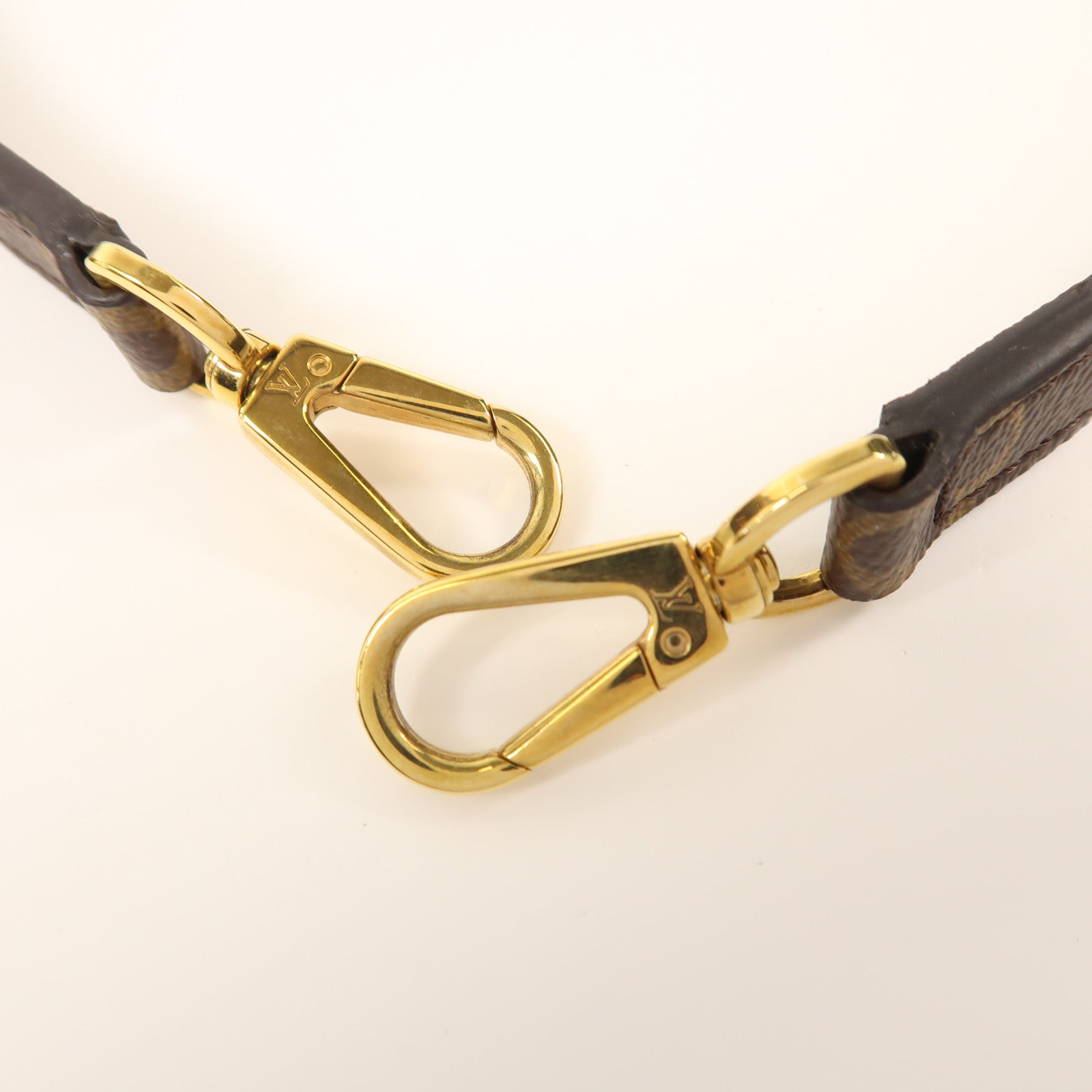LOUIS VUITTON Monogram Montaigne MM金扣手挽肩背兩用袋