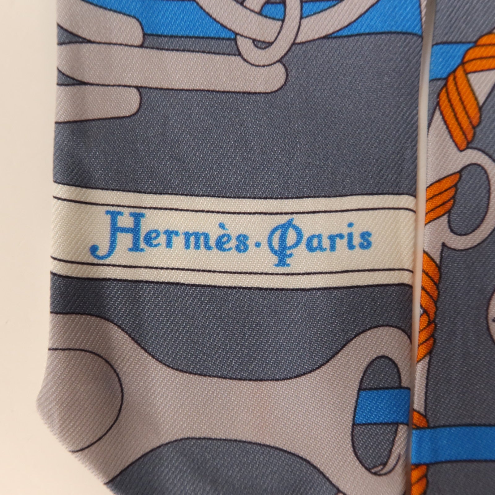 HERMES 絲質Twilly絲巾