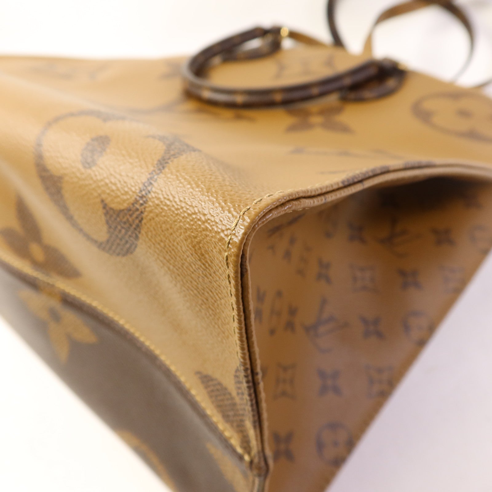 LOUIS VUITTON 【激減優惠】Monogram Giant On The Go GM金扣手挽肩背兩用袋