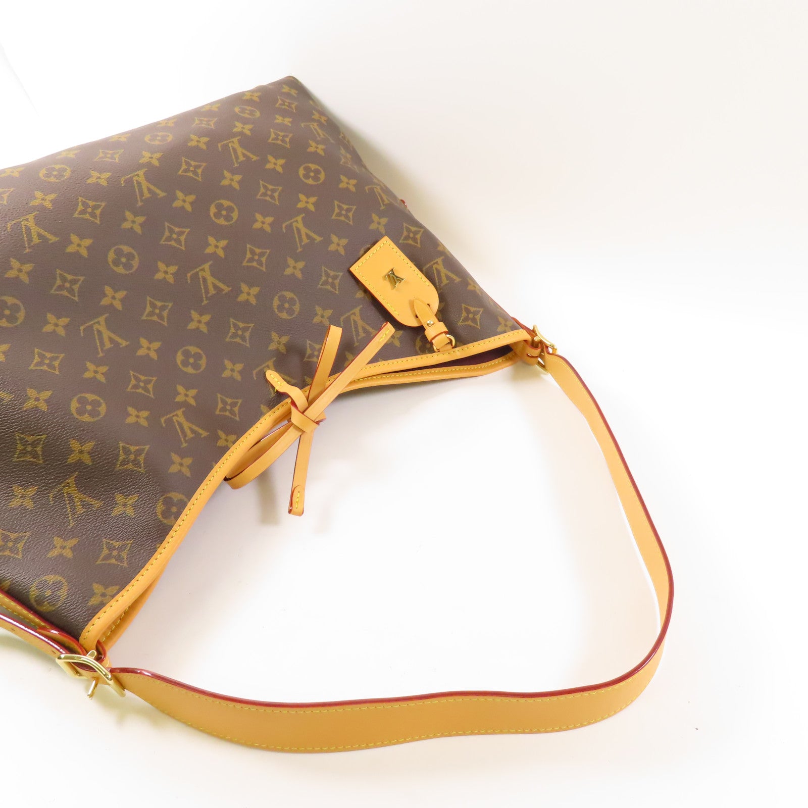 LOUIS VUITTON Monogram Carry All MM金扣肩背袋