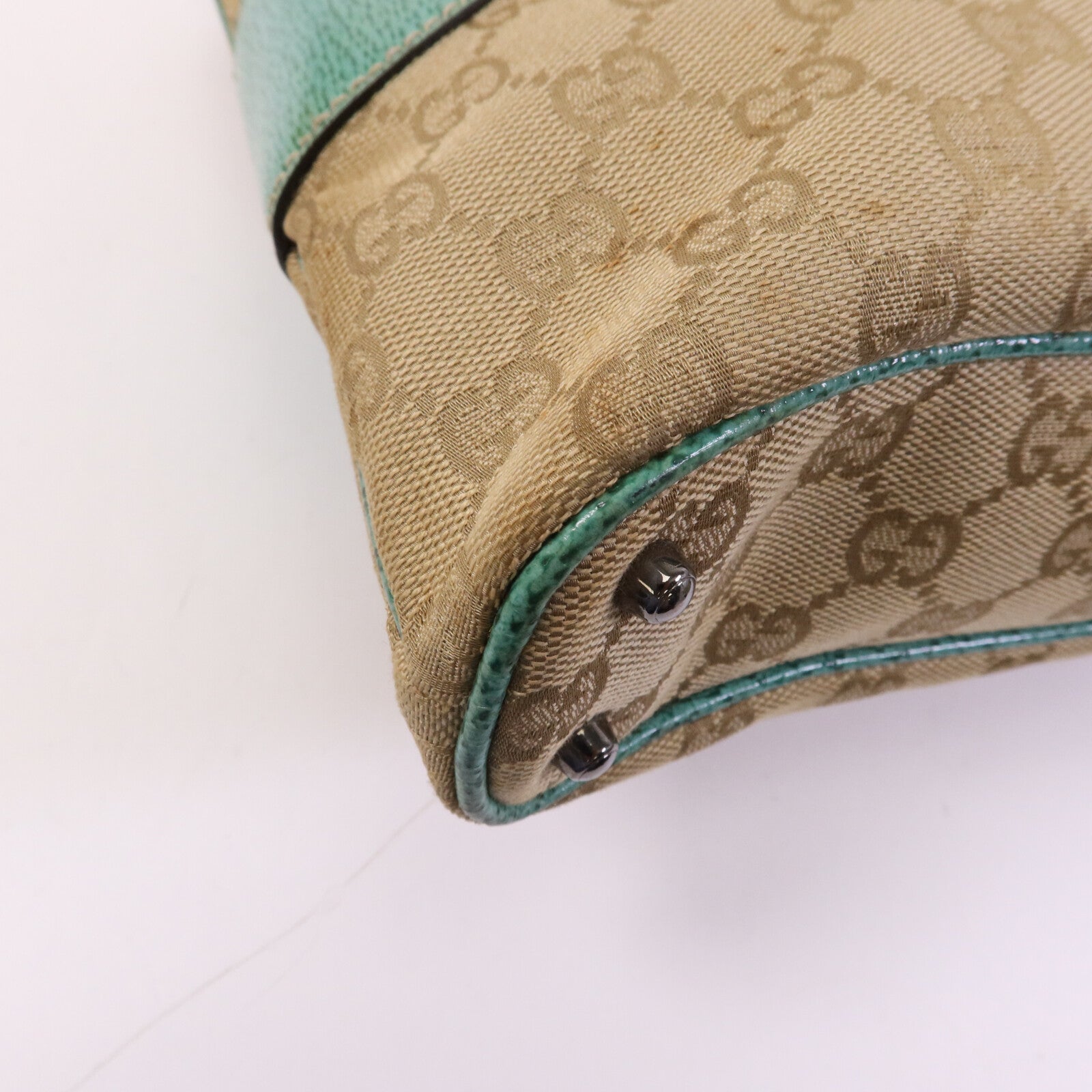 GUCCI 帆布Shoulder Bag銀扣手挽袋