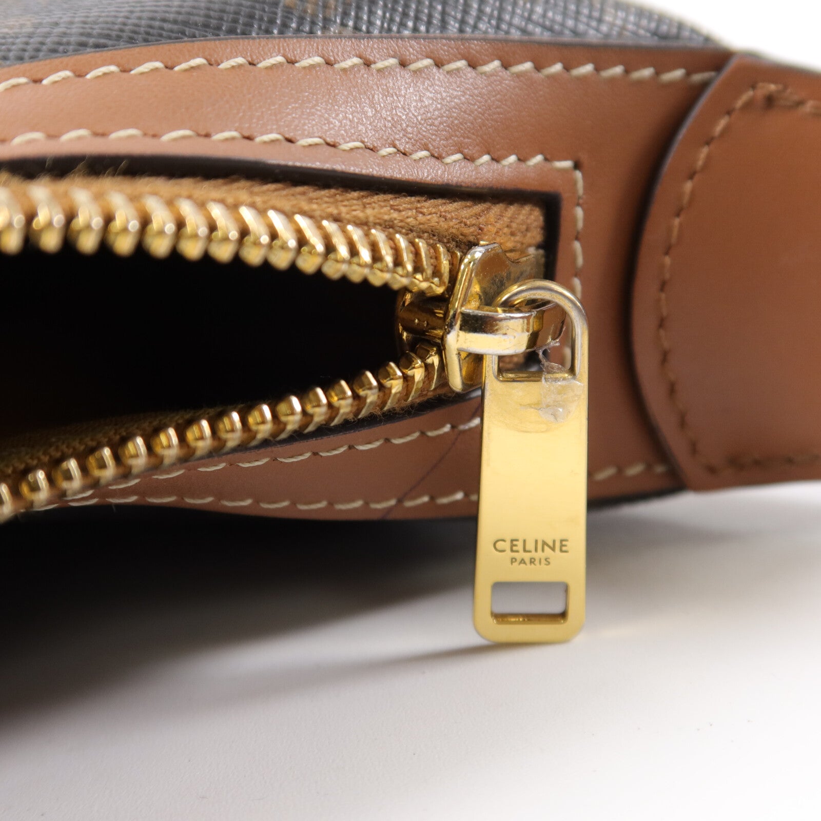 CELINE 塗層帆布Heloise Hobo肩背袋