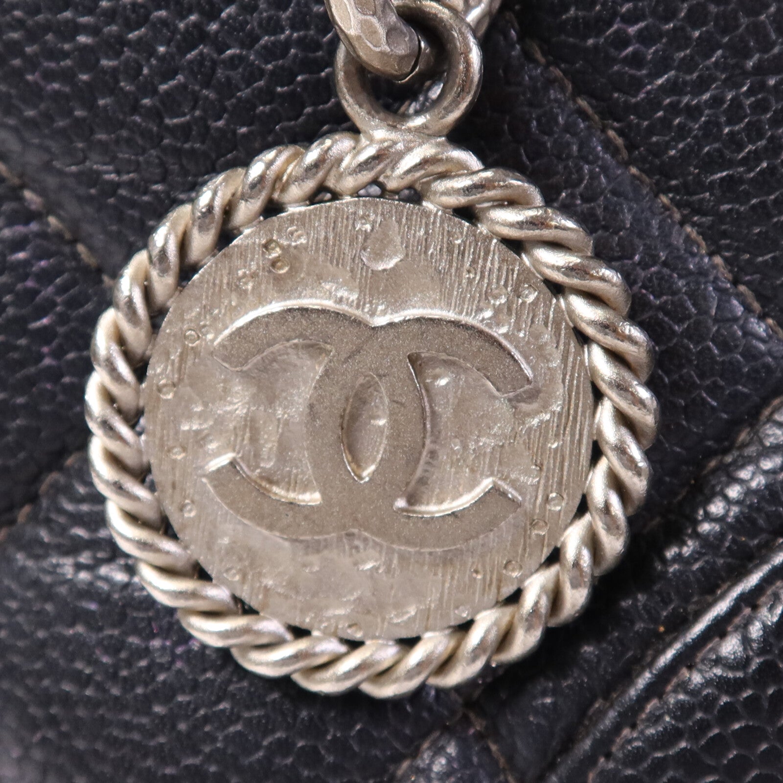 CHANEL 牛皮皮革Vintage Hand Bag銀扣肩背袋