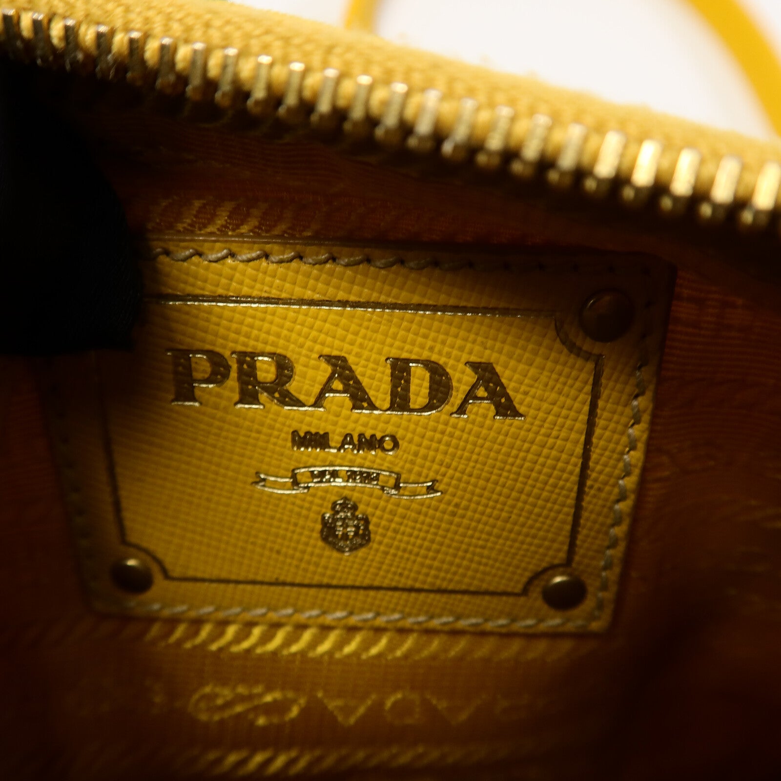 PRADA 尼龍Chain Shoulder鏈帶肩背袋