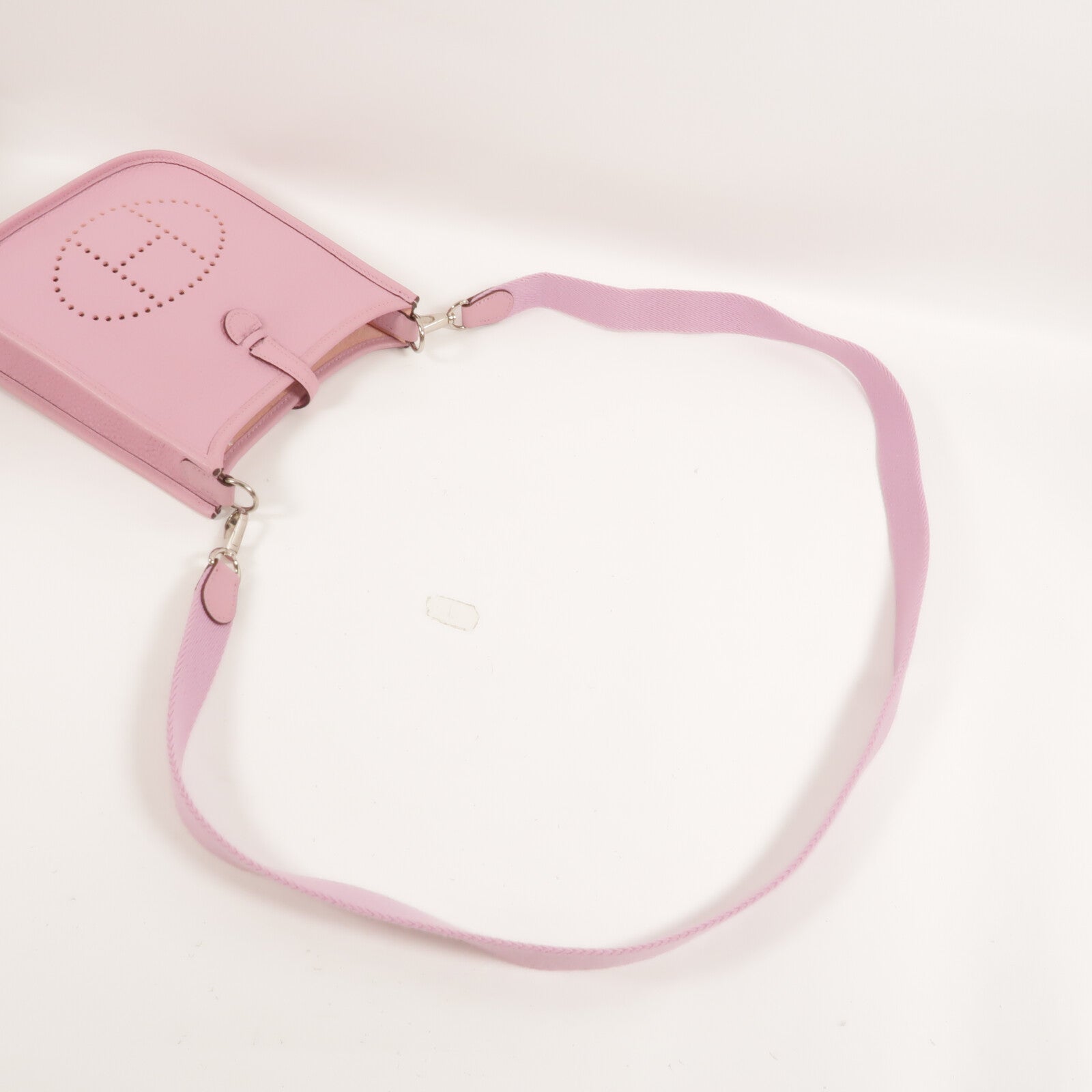 HERMES Clemence皮革Evelyne TPM肩背袋Mauve Sylvestre