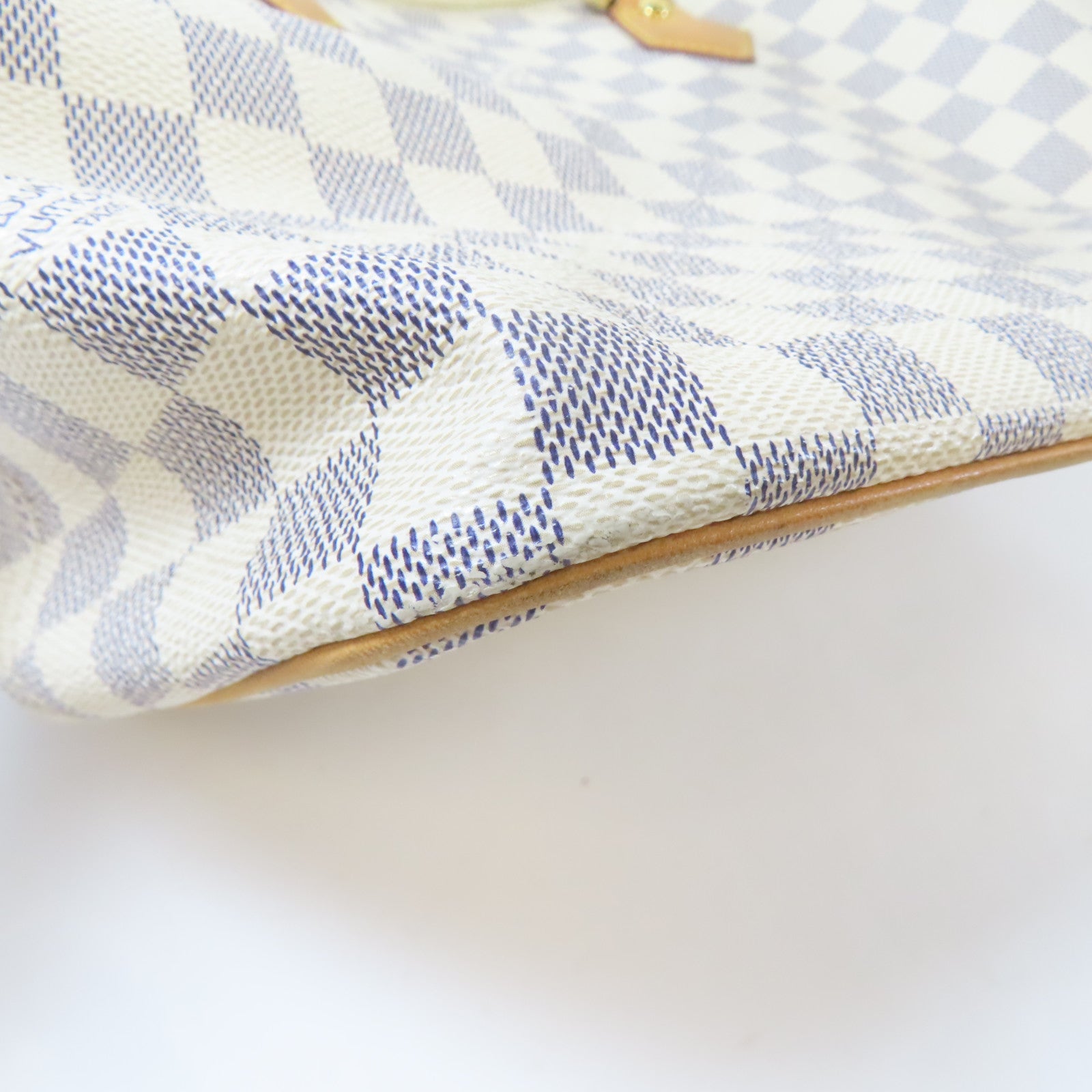 LOUIS VUITTON 【激減優惠】Damier Azur Saleya MM金扣手挽袋白色