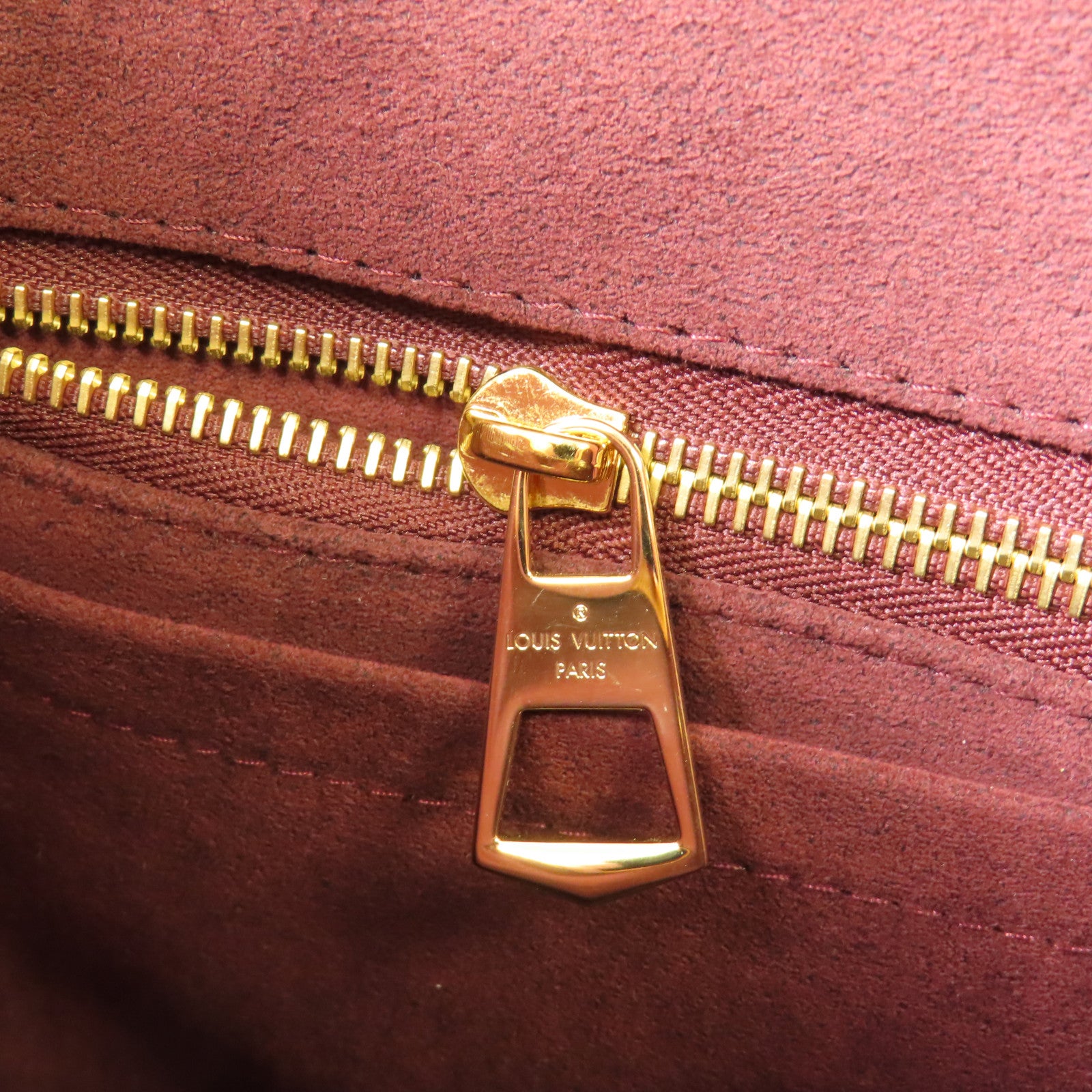 LOUIS VUITTON Monogram Carry All MM金扣肩背袋