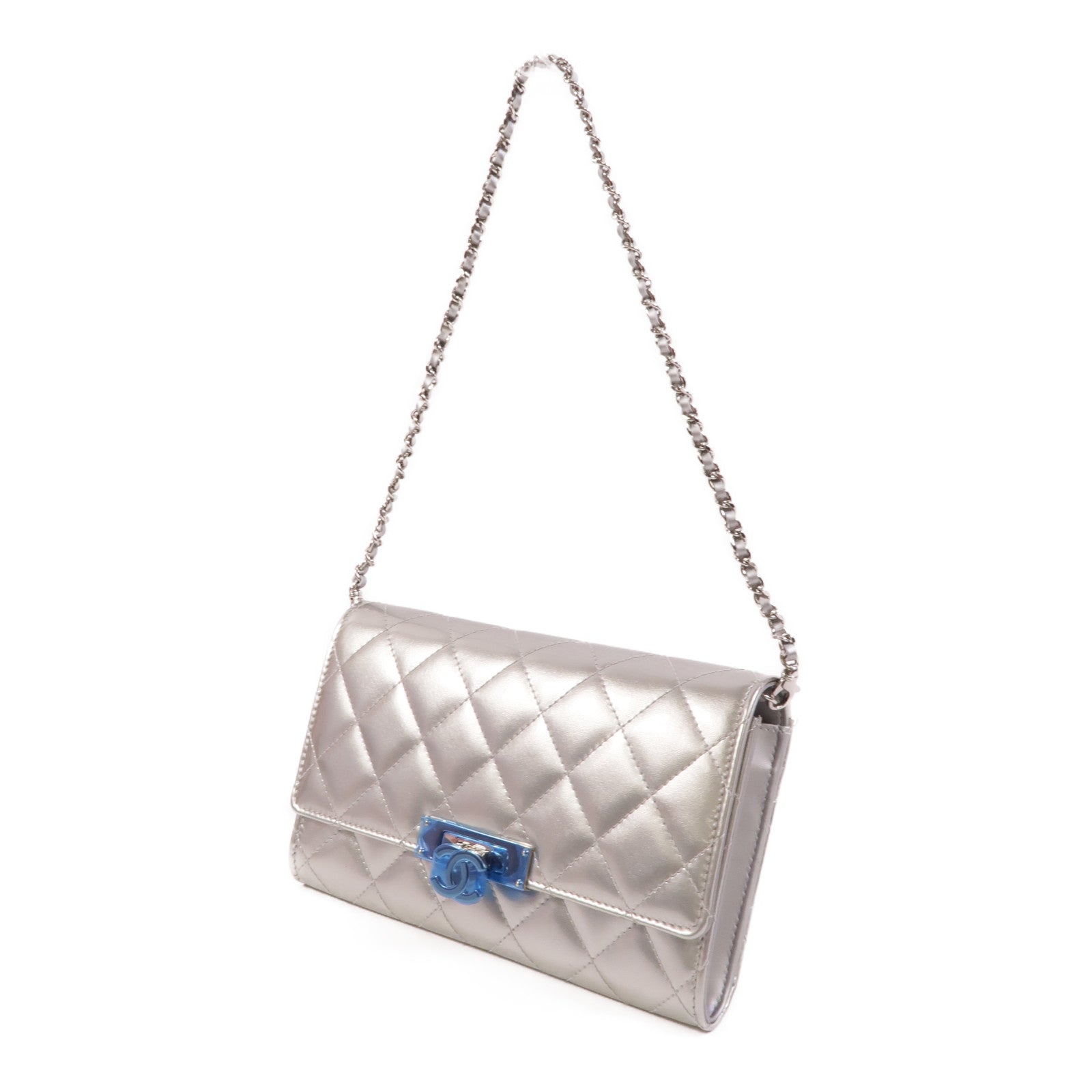CHANEL 漆皮皮革Wallet On Chain肩背袋