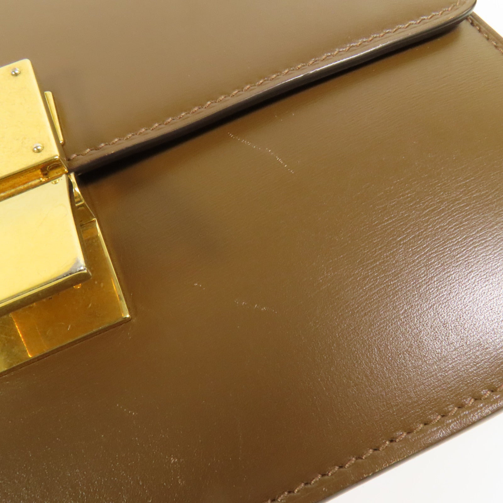 CELINE 牛皮皮革Classic Box金扣肩背袋