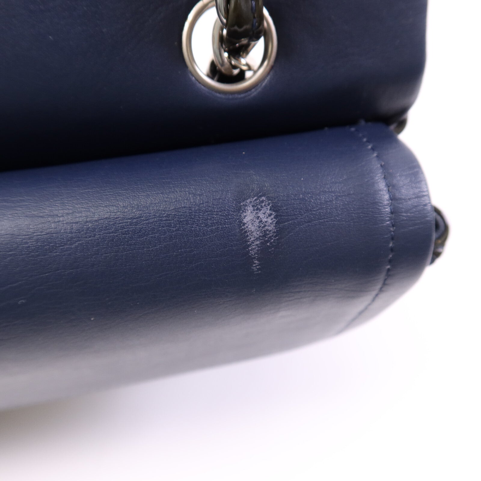 CHANEL 漆皮皮革Classic 25銀扣鏈帶肩背袋