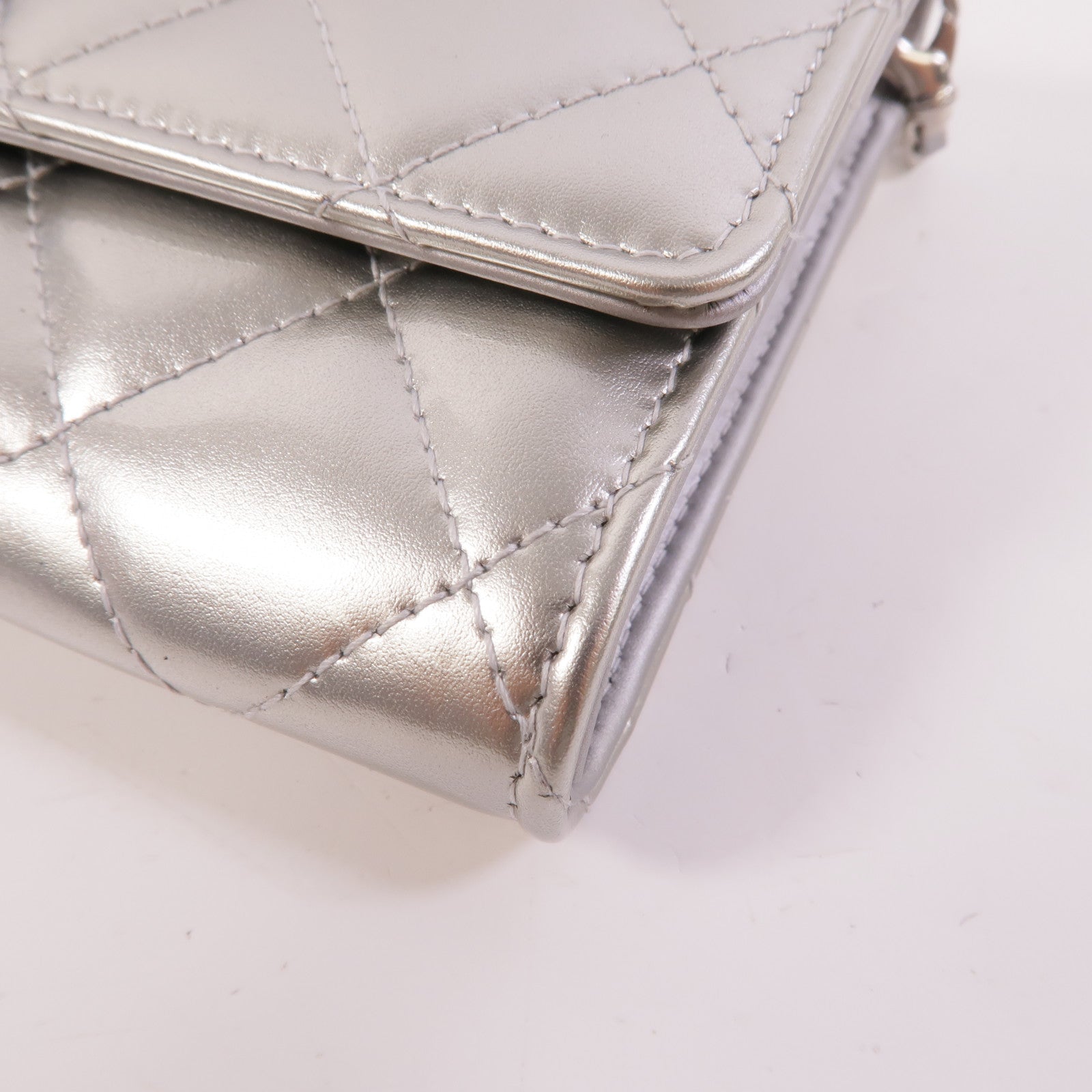 CHANEL 漆皮皮革Wallet On Chain肩背袋