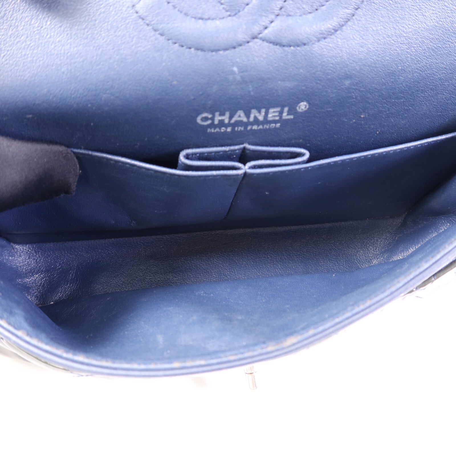 CHANEL 漆皮皮革Classic 25銀扣鏈帶肩背袋