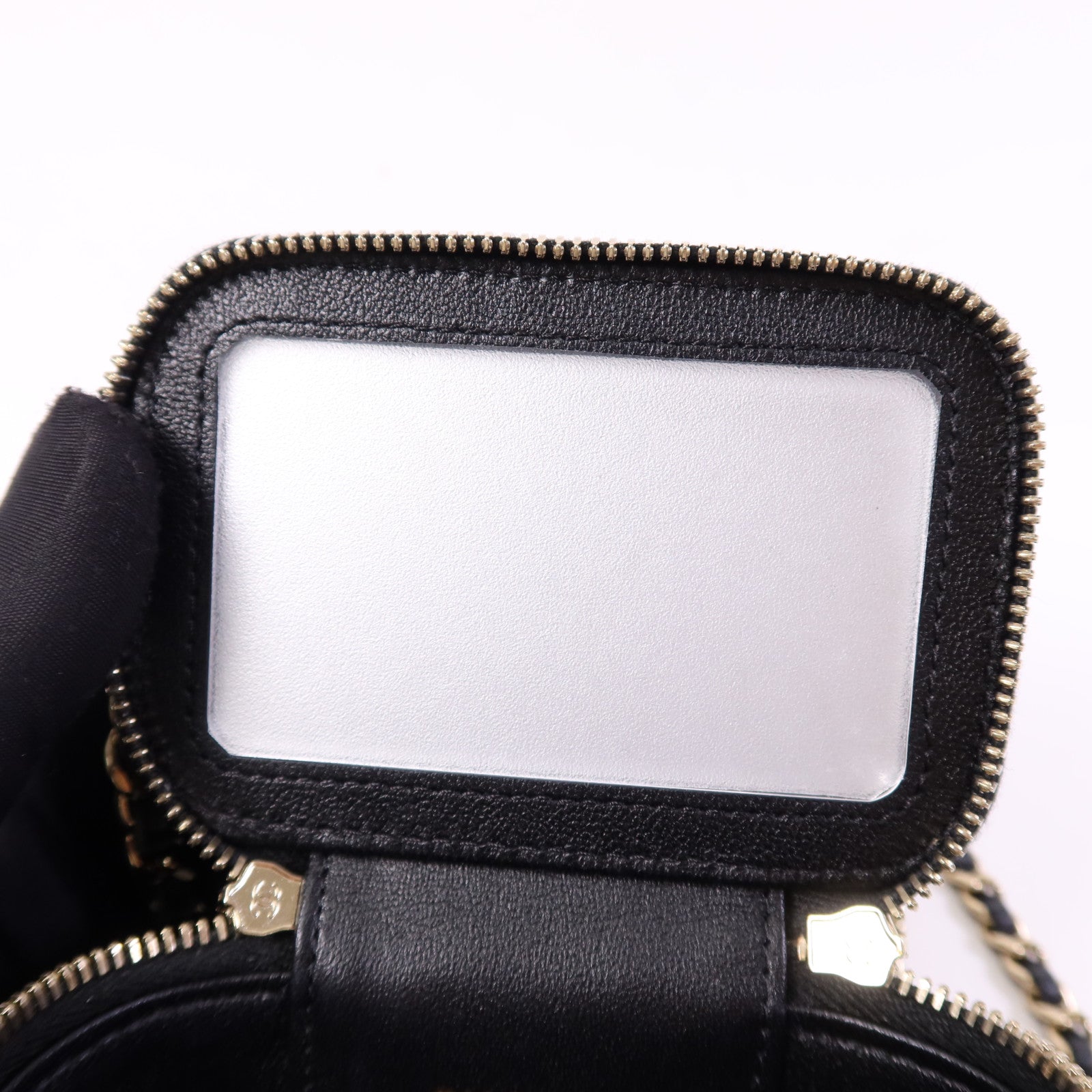 CHANEL 羊皮皮革Chain Shoulder Bag金扣鏈帶肩背袋