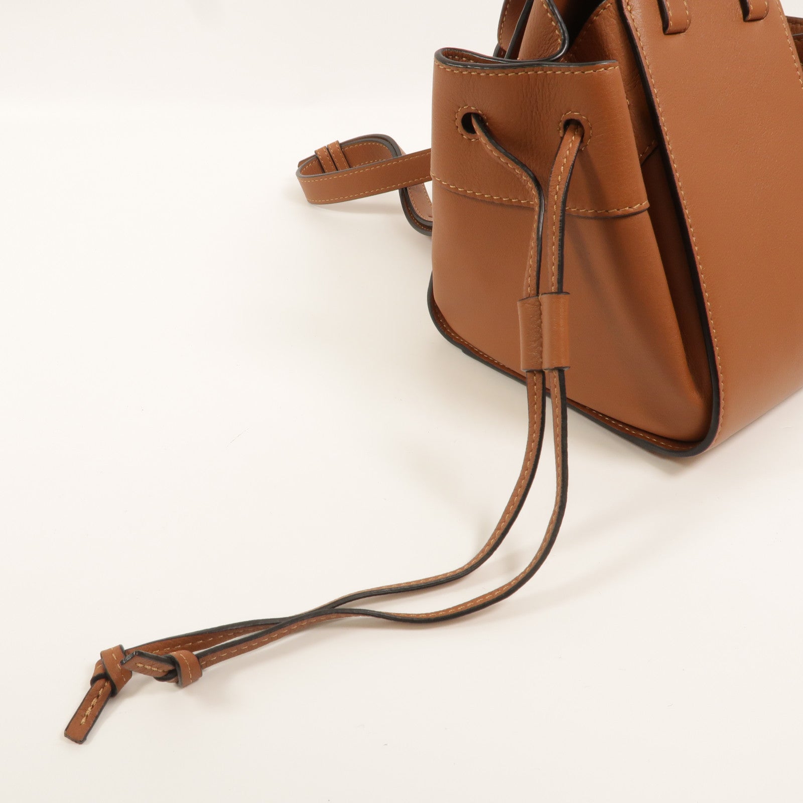 LOEWE 牛皮皮革Hammock mini手挽肩背兩用袋