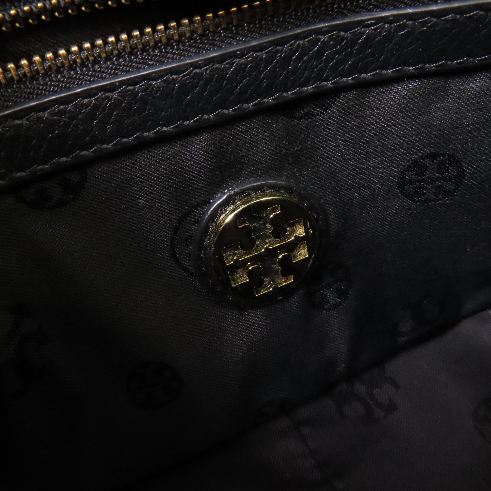 Tory Burch 皮革Shoulder Bag金扣鏈帶肩背袋