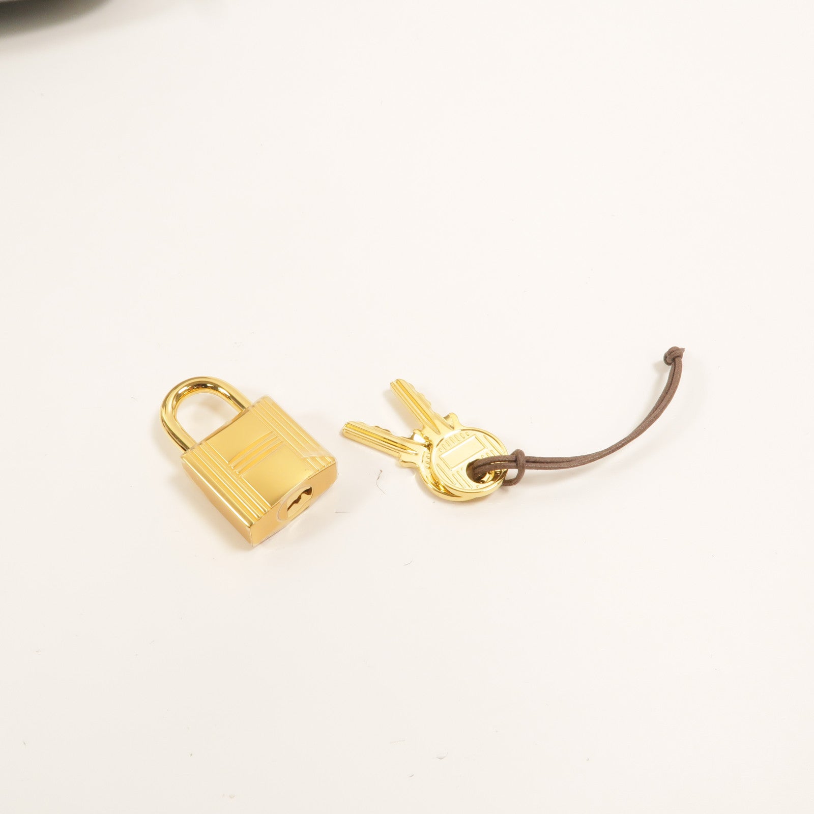 HERMES Clemence皮革Picotin PM手挽袋Gris Pantin