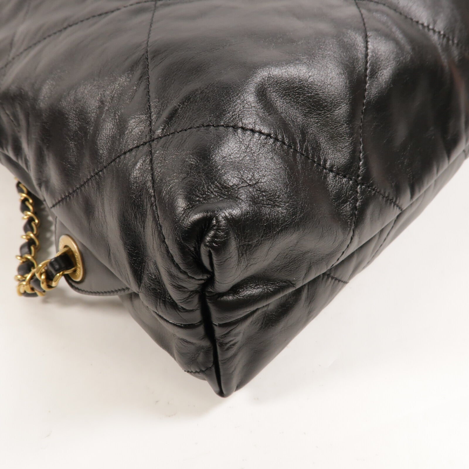 CHANEL 牛皮皮革Chanel 22 Backpack鏈帶背包