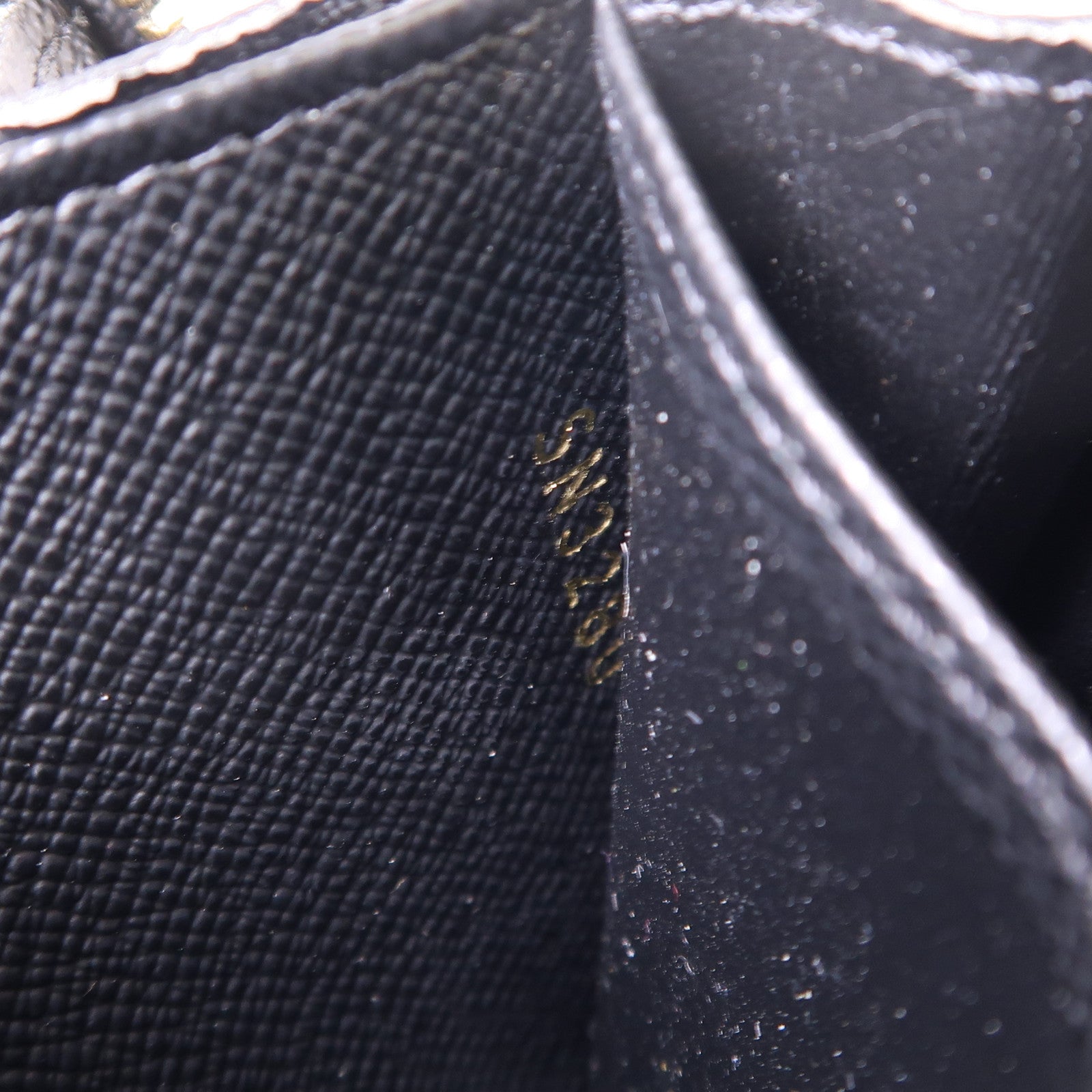 LOUIS VUITTON Monogram Game On Zippy Coin Purse金扣零錢包