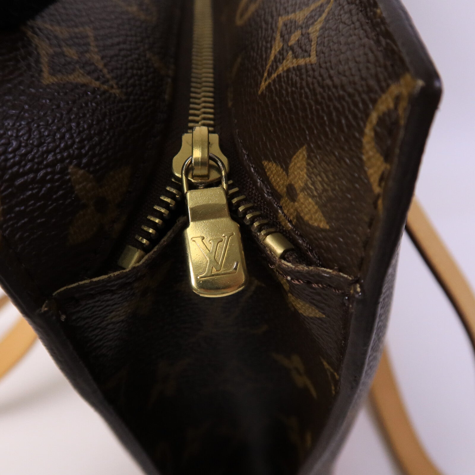 LOUIS VUITTON Monogram Babylone金扣肩背袋