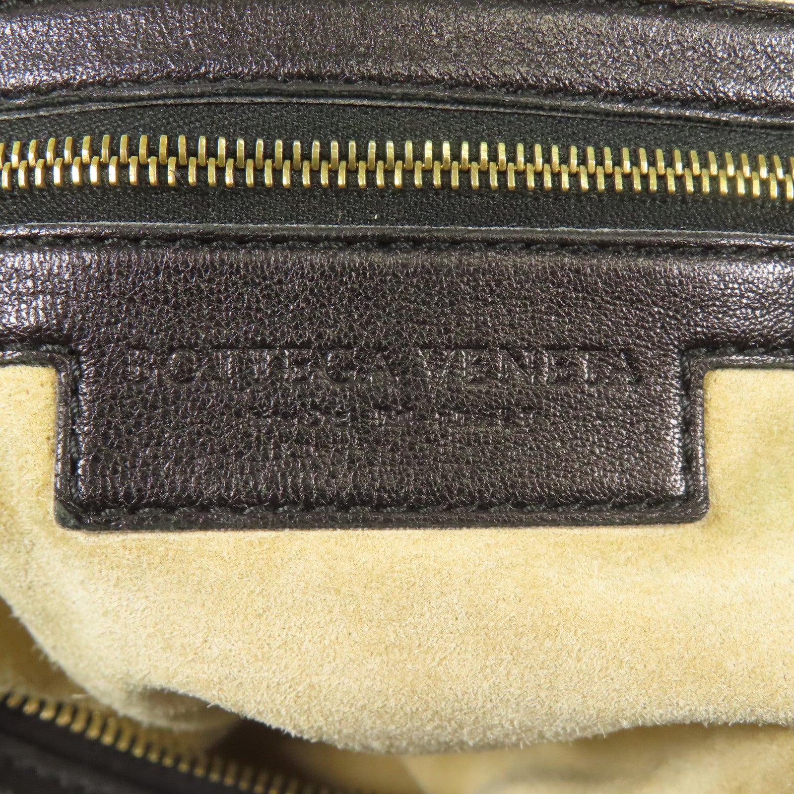 BOTTEGA VENETA 牛皮皮革Shoulder Bag金扣肩背袋