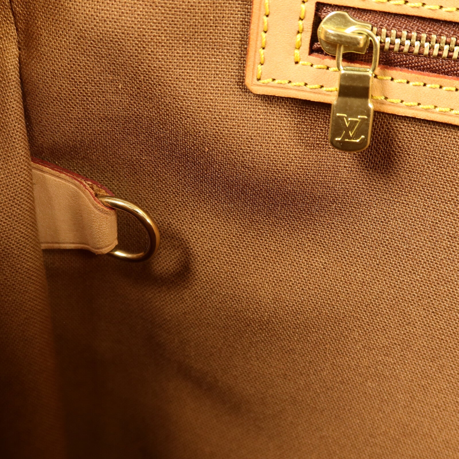 LOUIS VUITTON Monogram Abbesses肩背袋