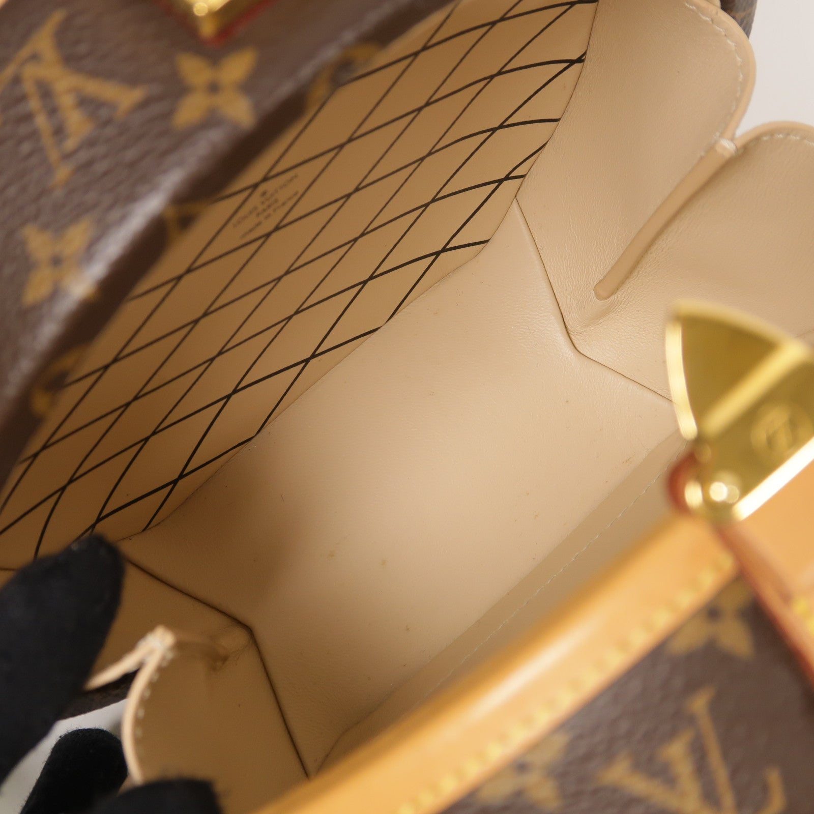 LOUIS VUITTON LV GHW Petite Boite Chapeau 2 Way Shoulder Bag Monogram M43514