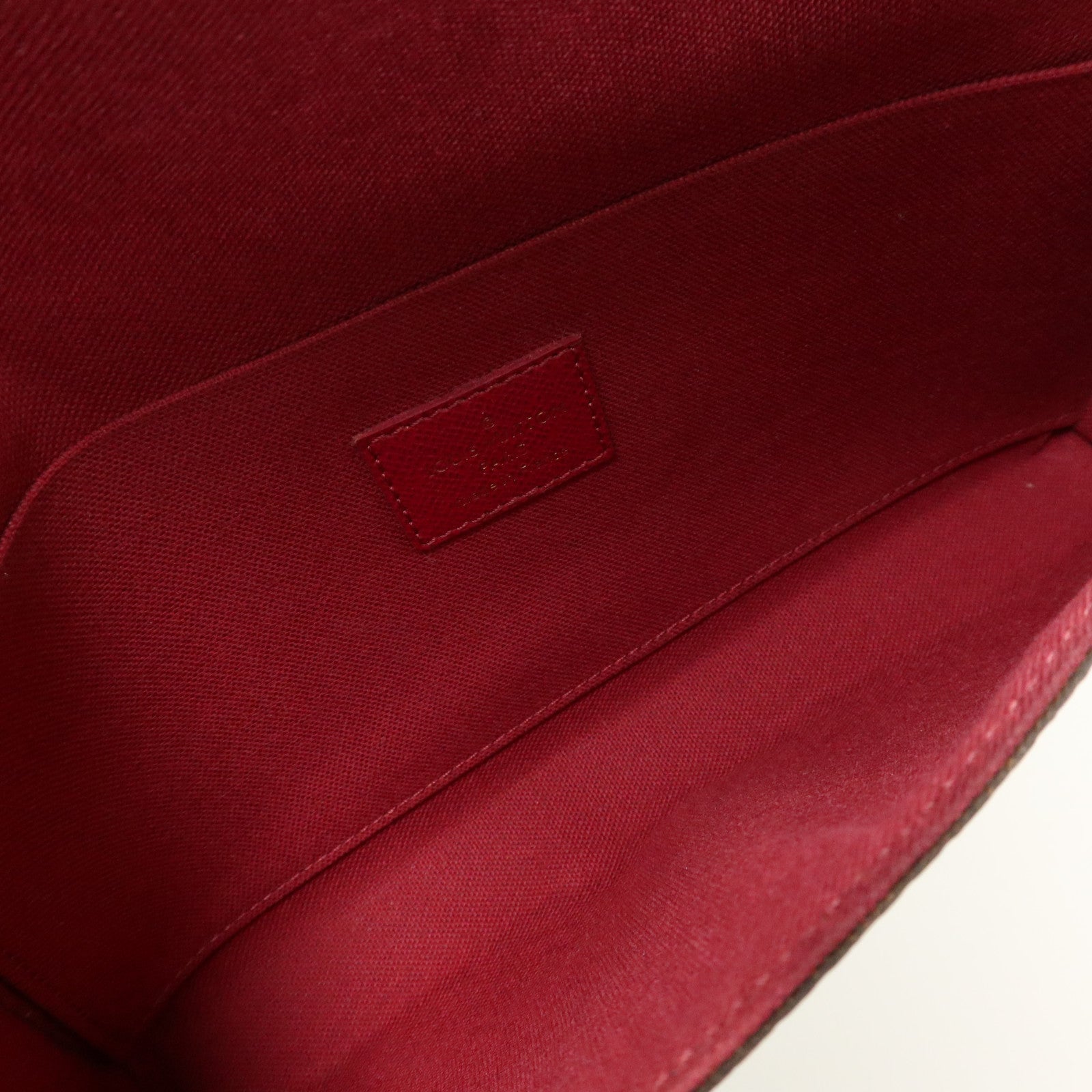 LOUIS VUITTON Monogram Pochette Felicie金扣鏈帶肩背袋