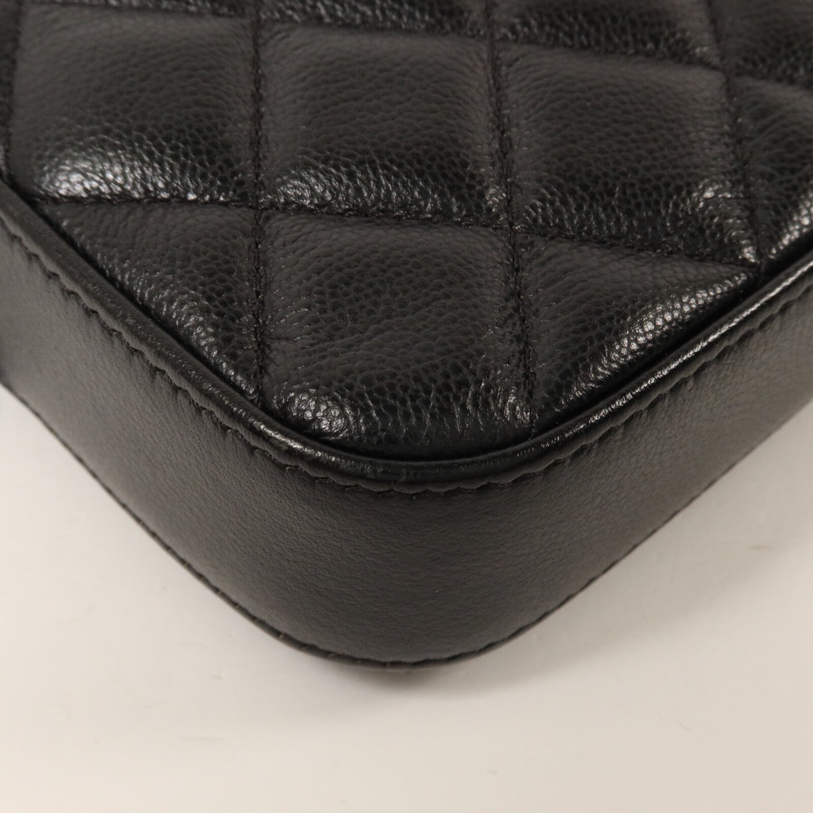 CHANEL 牛皮皮革Quilted CC Box鏈帶肩背袋