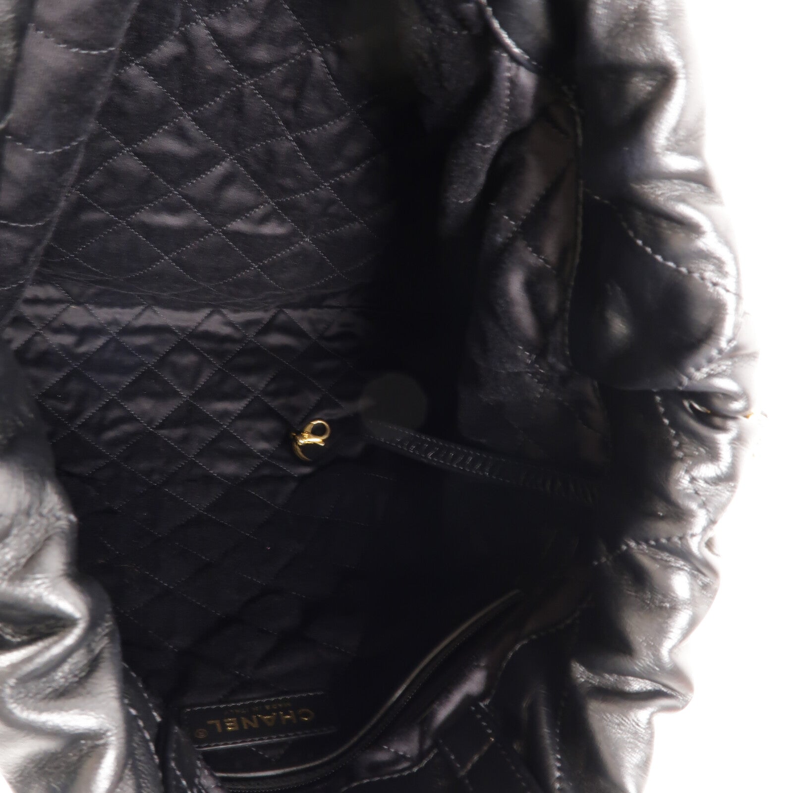 CHANEL 牛皮皮革Chanel 22 Backpack鏈帶背包