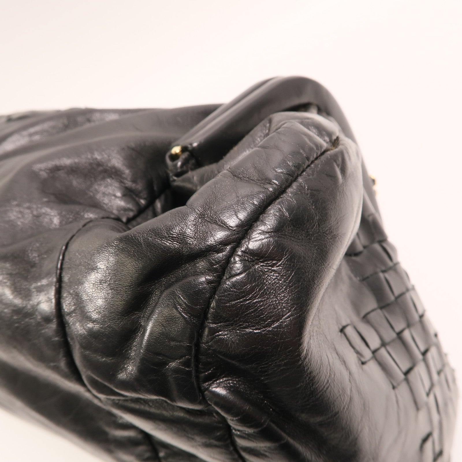 BOTTEGA VENETA 牛皮皮革Shoulder Bag金扣肩背袋