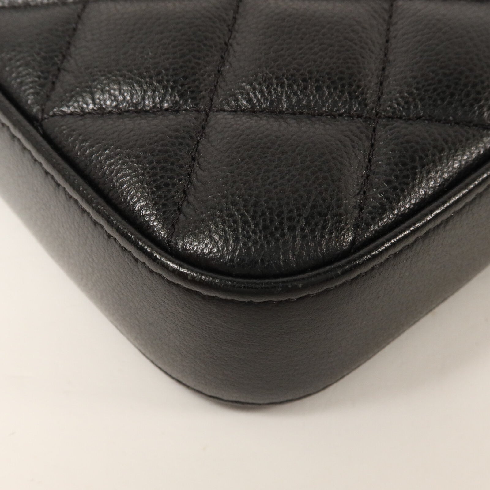 CHANEL 牛皮皮革Quilted CC Box鏈帶肩背袋