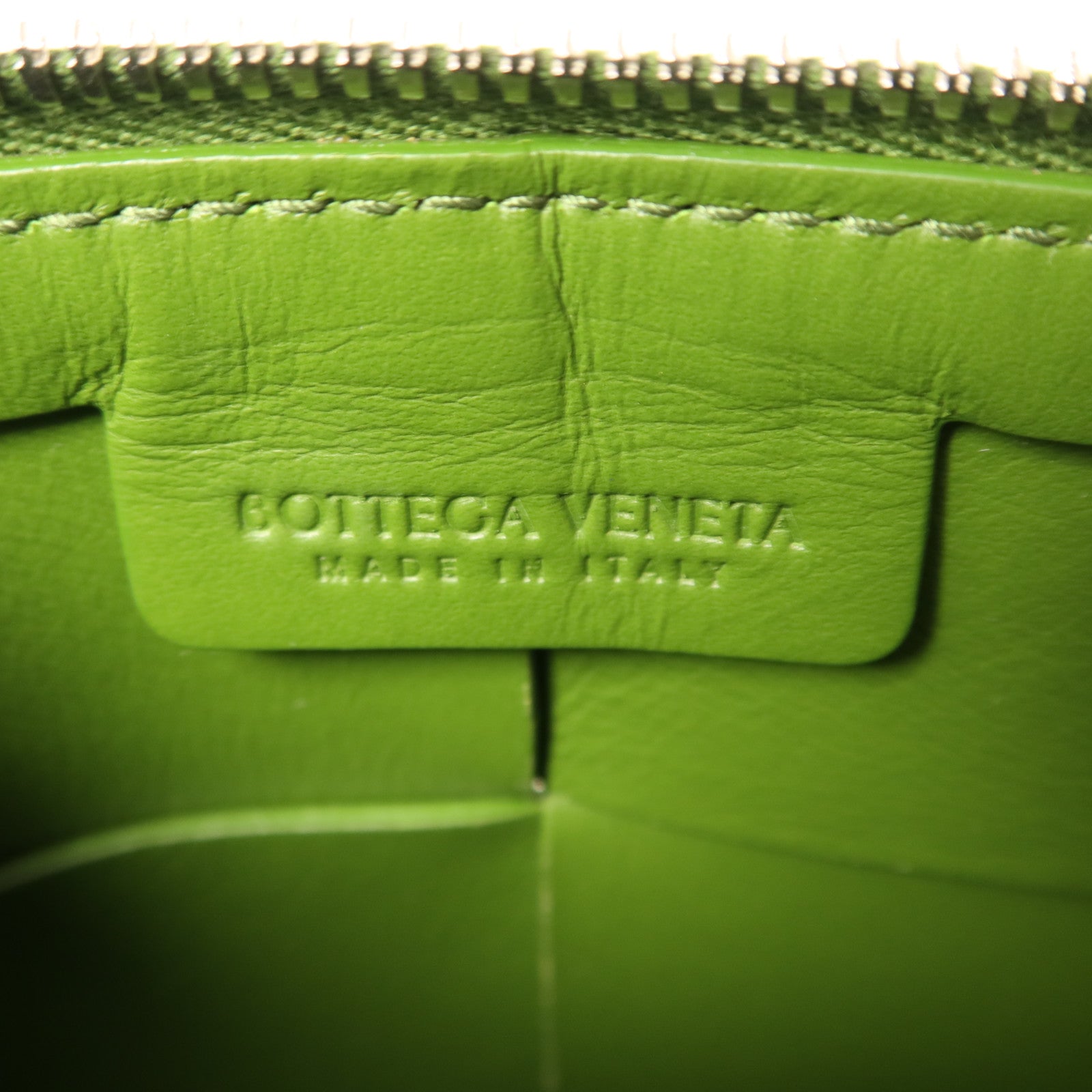 BOTTEGA VENETA 【激減優惠】牛皮皮革Small Cassette Camera Bag銀扣肩背袋