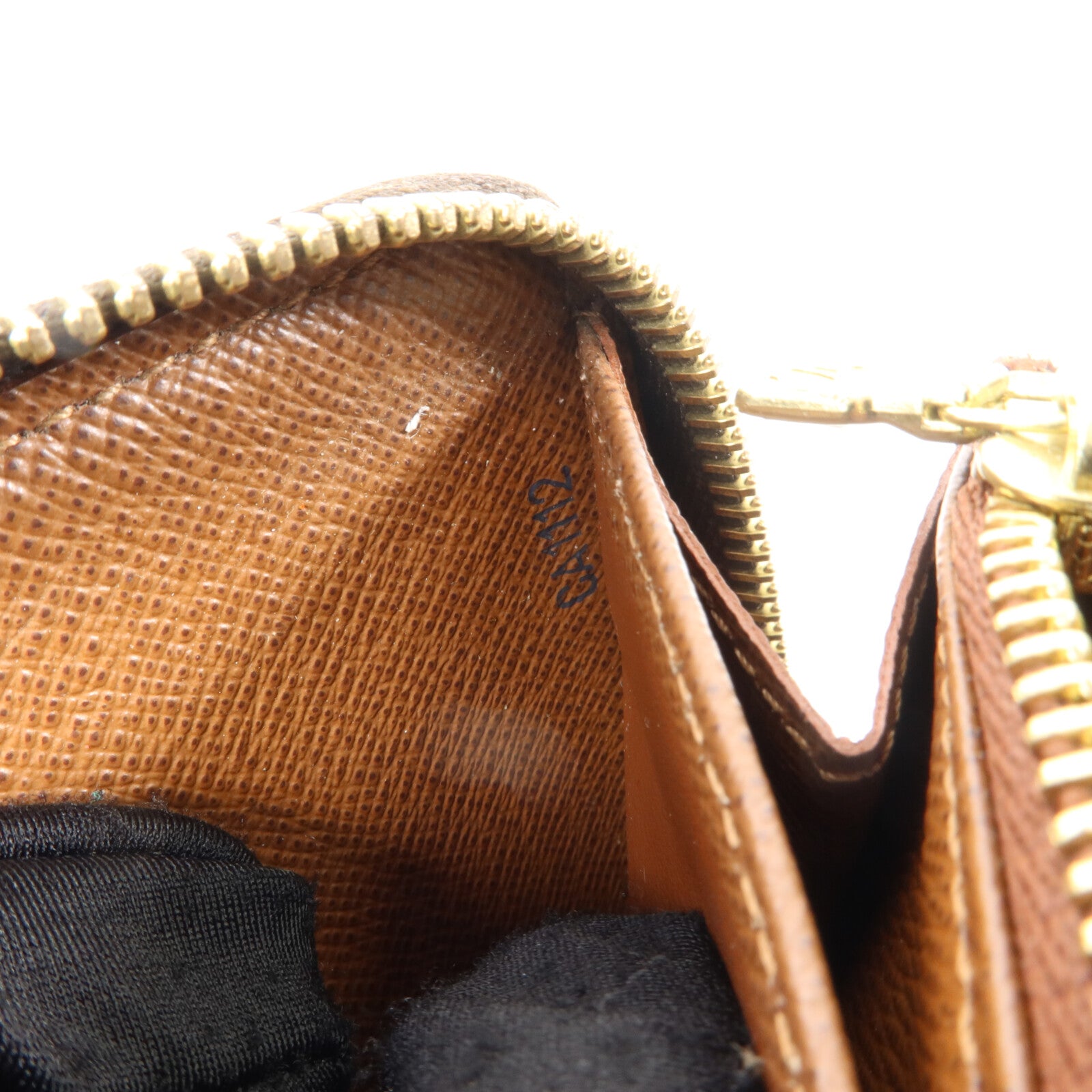 LOUIS VUITTON Monogram Zipper Long Wallet金扣長錢包